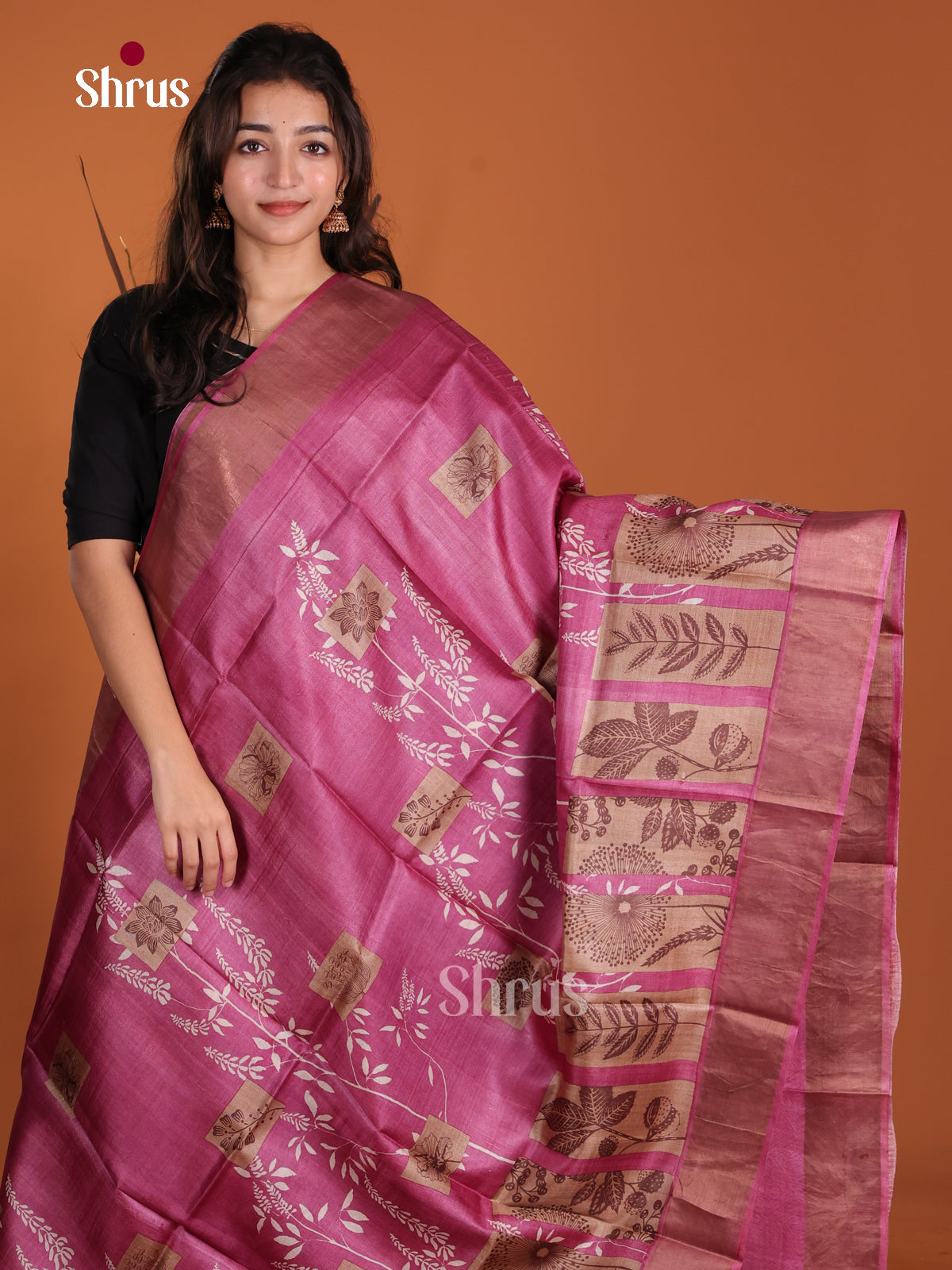 DKS15015 - Printed Tussar Saree - Shop on Shrus.com