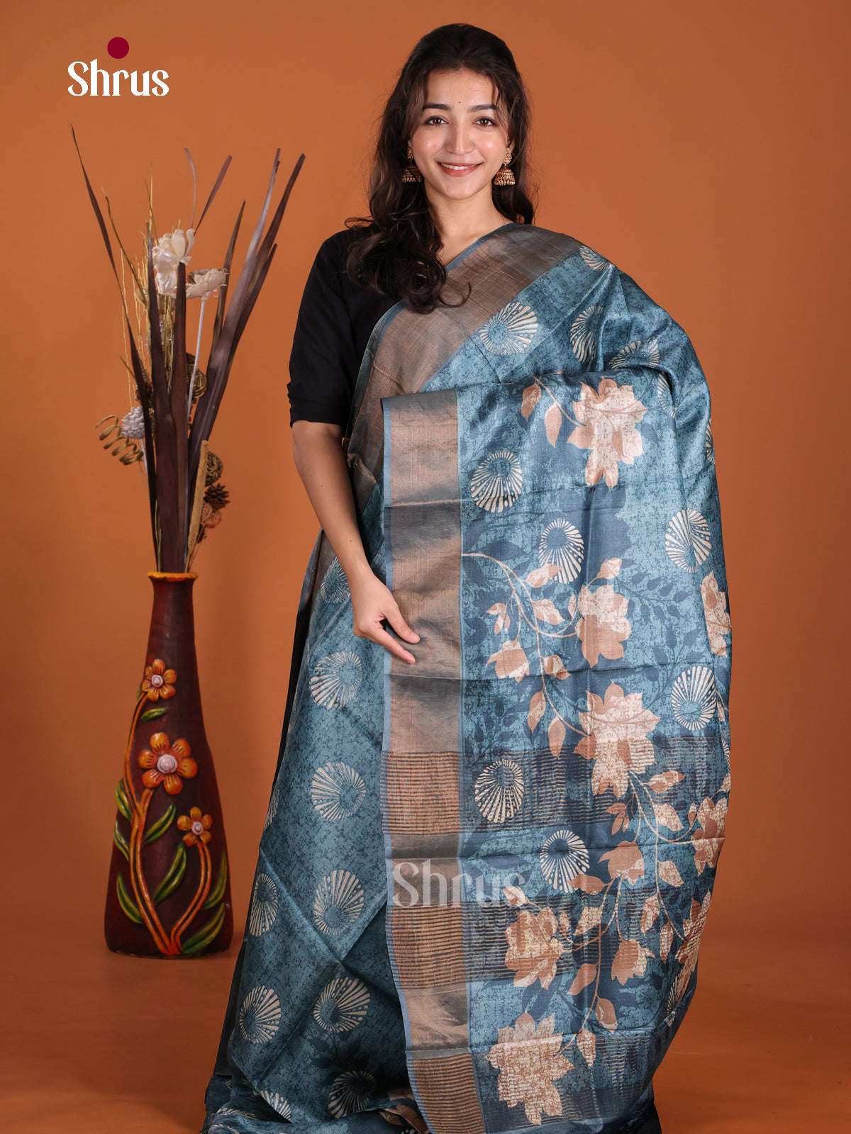 DKS15016 - Printed Tussar Saree
