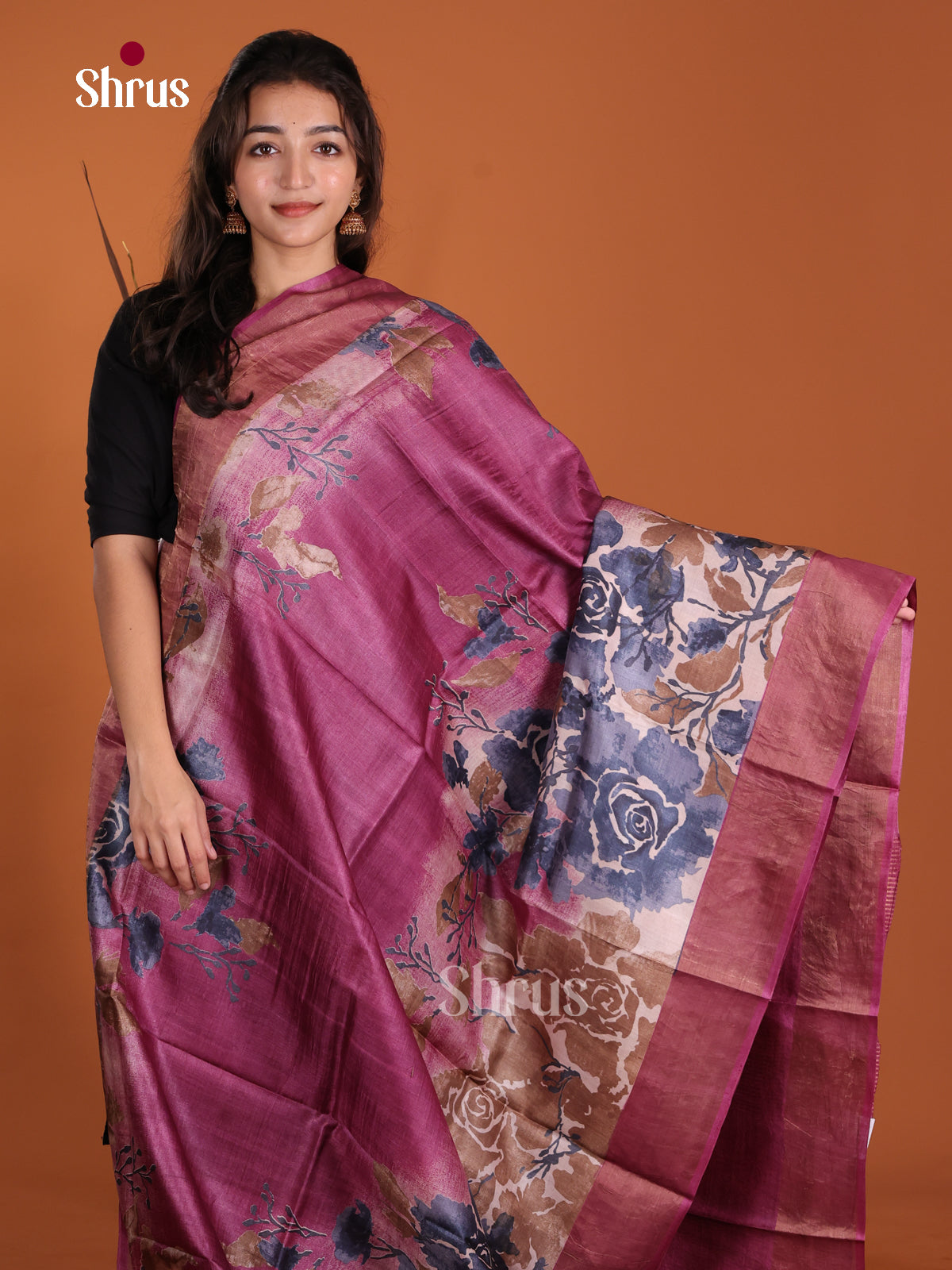 DKS15028 - Printed Tussar Saree - Shop on Shrus.com