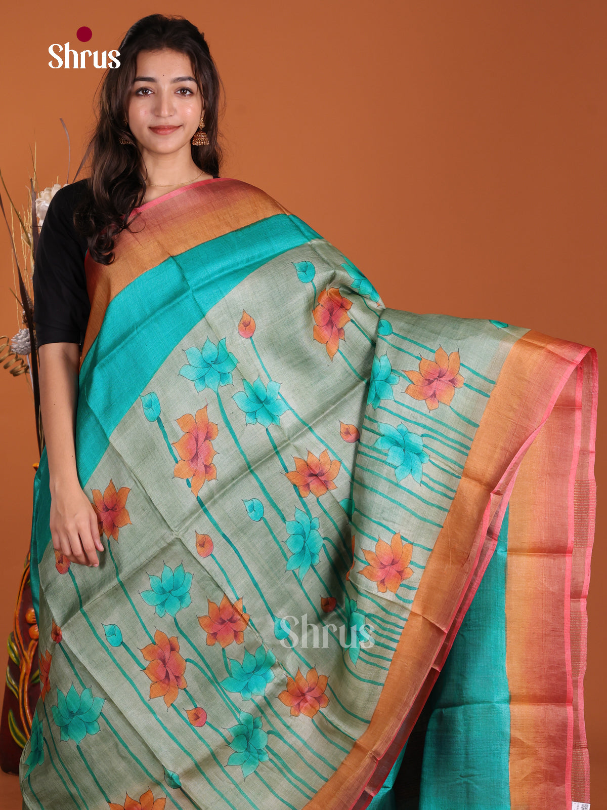 DKS15040 - Handpainted Tussar Saree