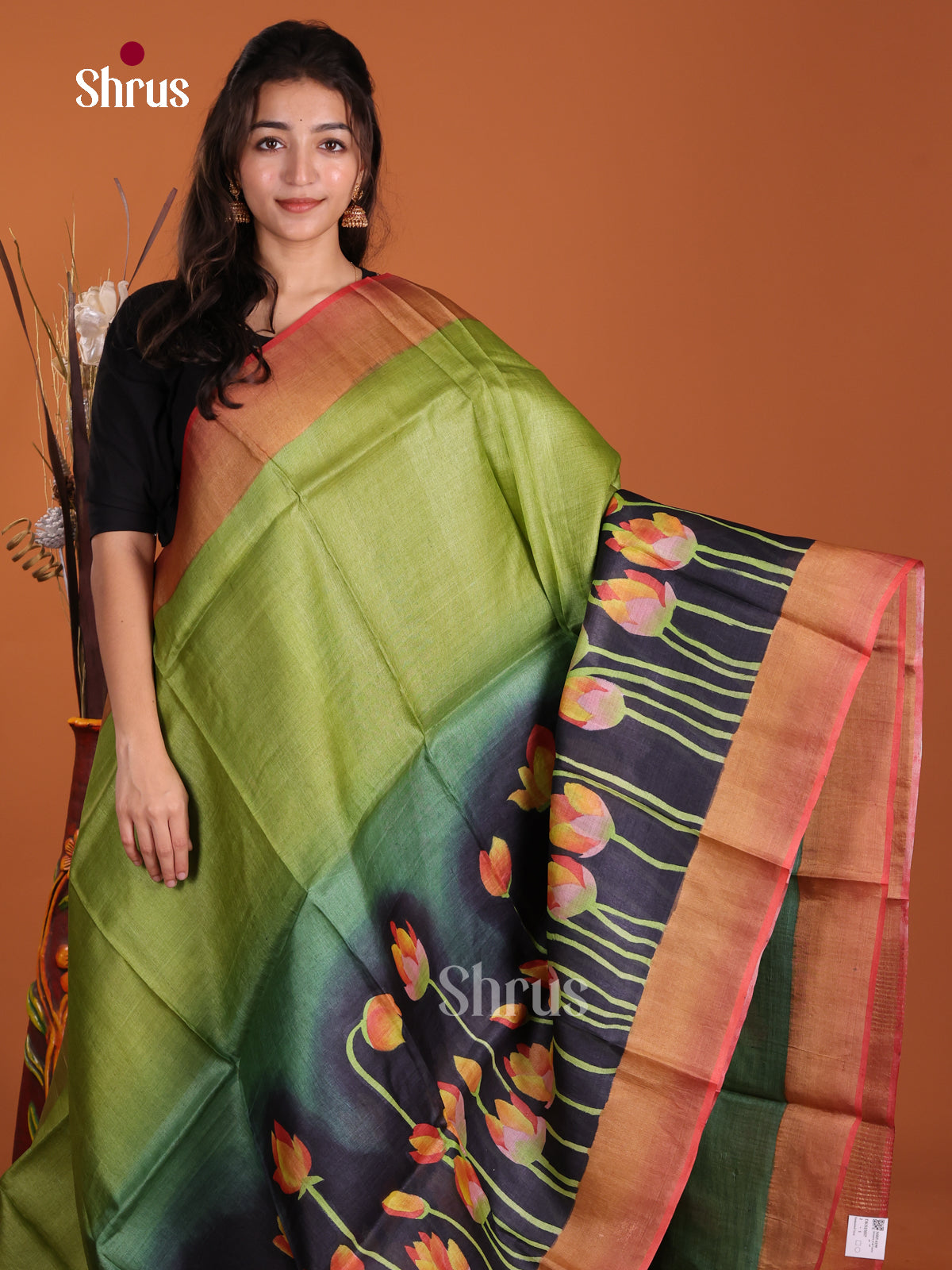 DKS15057 - Handpainted Tussar Saree