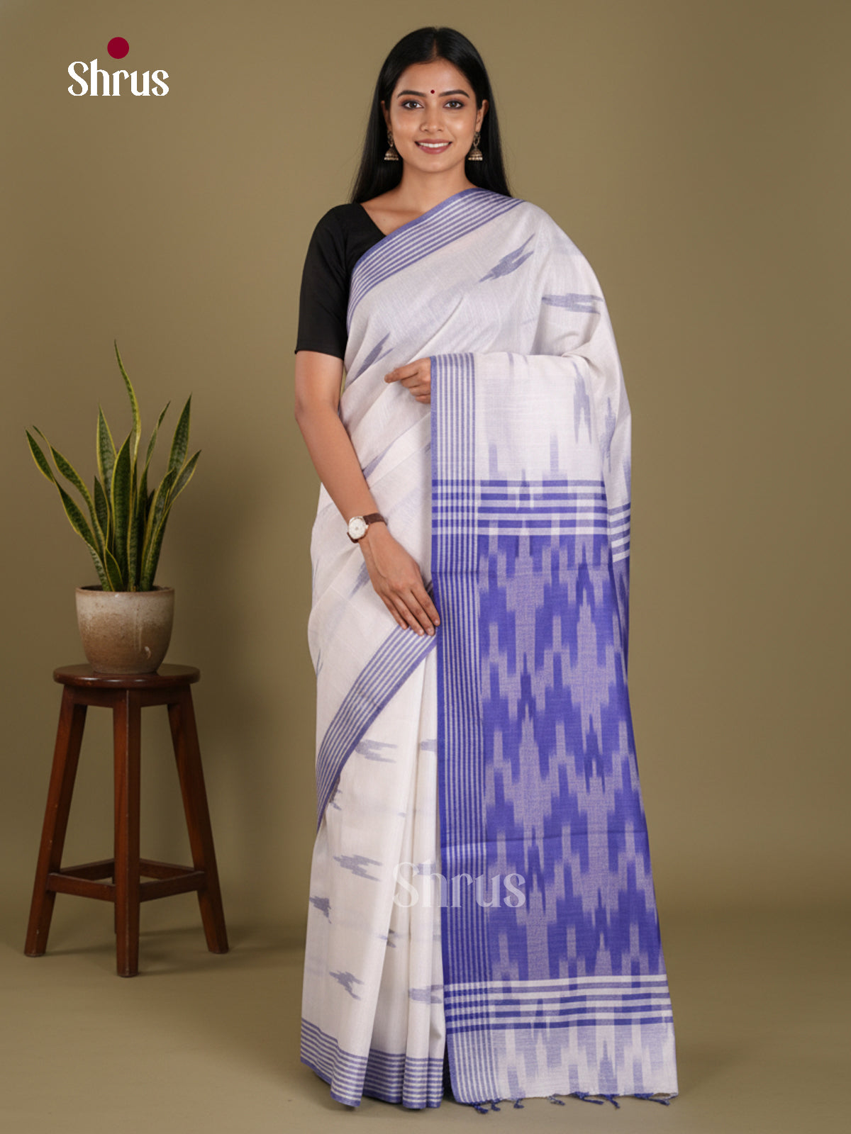 DKS17020 - Semi Ikkat Saree