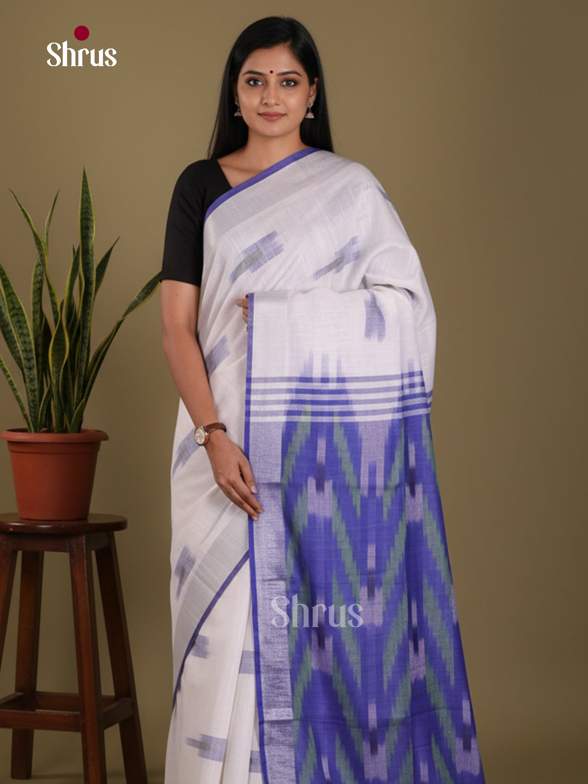 DKS17026 - Semi Ikkat Saree