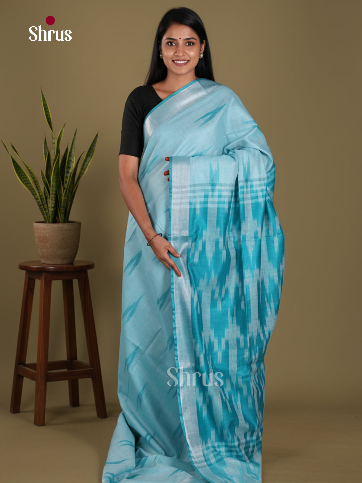 DKS17030 - Semi Ikkat Saree