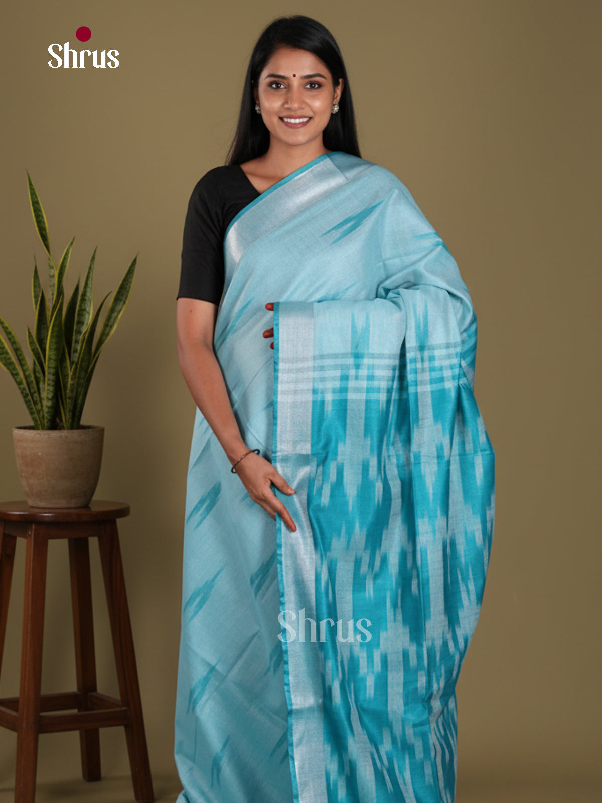 DKS17030 - Semi Ikkat Saree