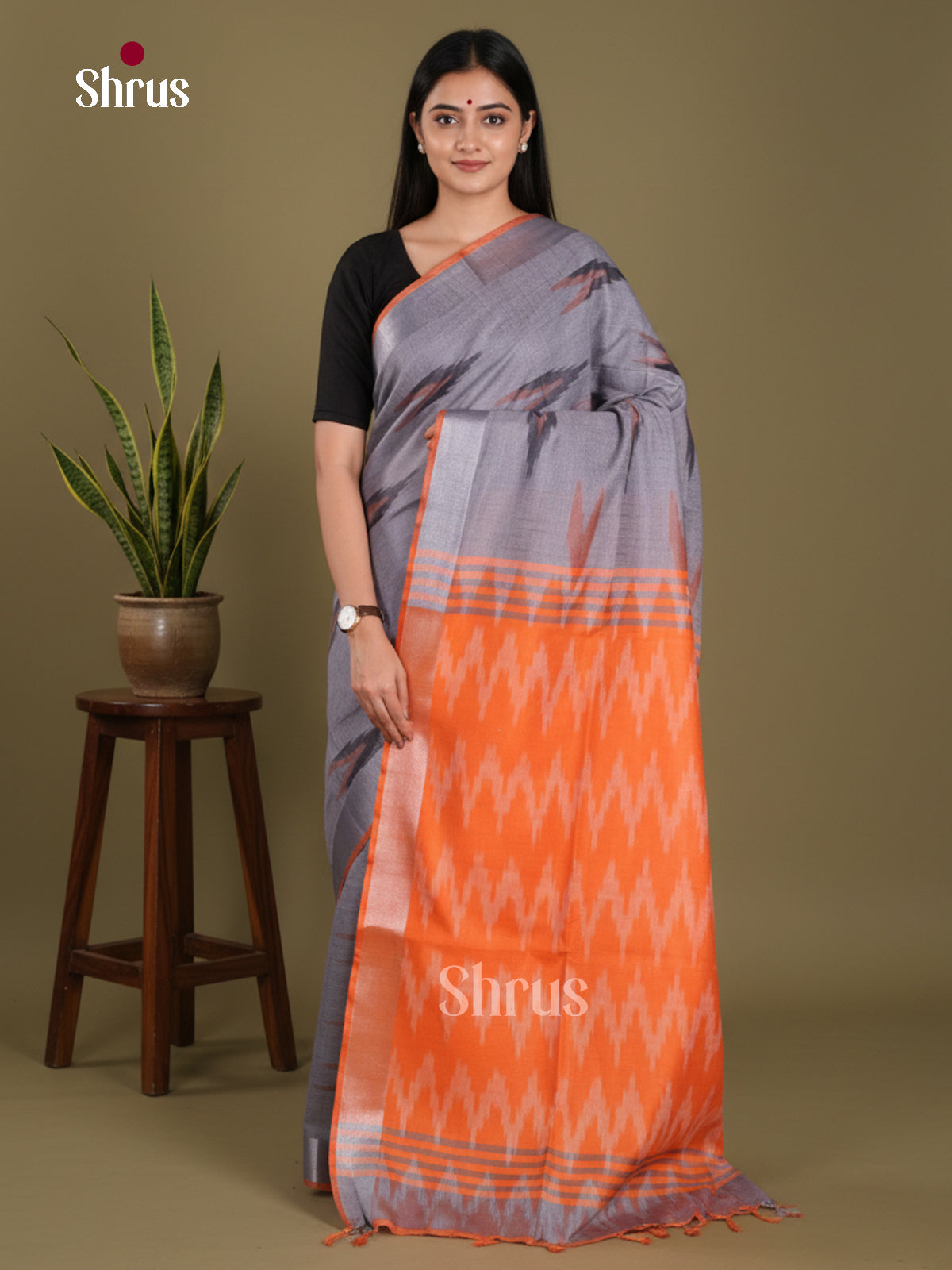 DKS17046 - Semi Ikkat Saree