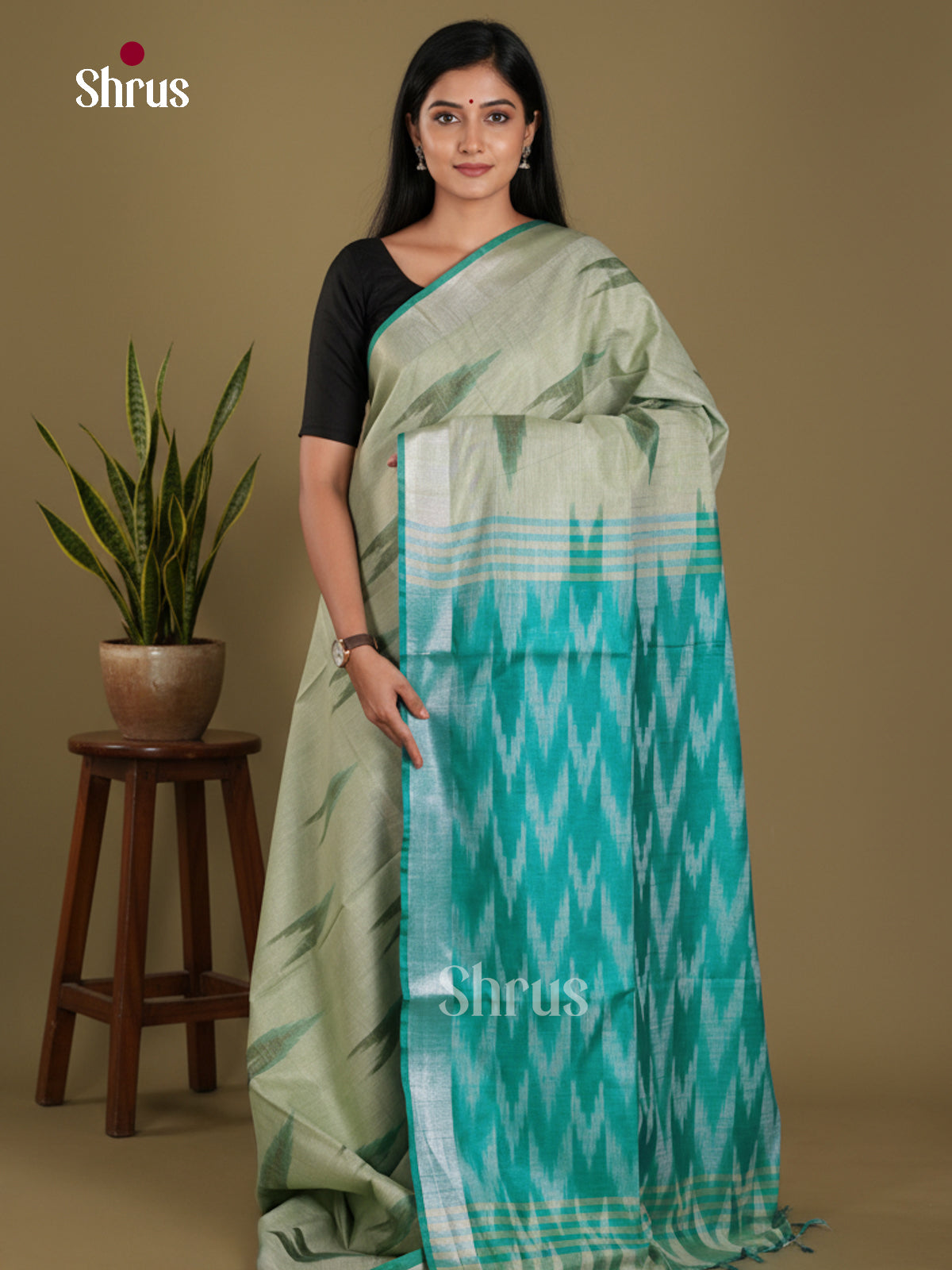 DKS17100 - Semi Ikkat Saree