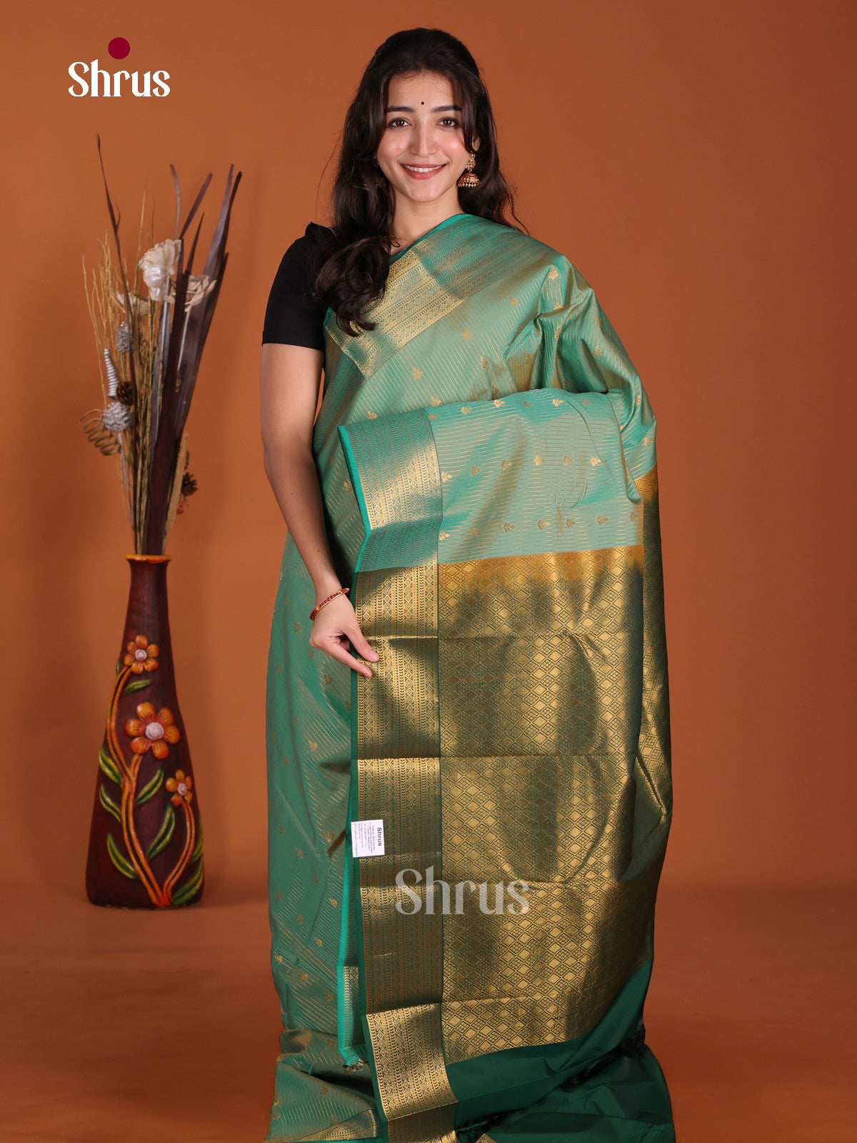 DKS17136 - Semi Kanchipuram Saree