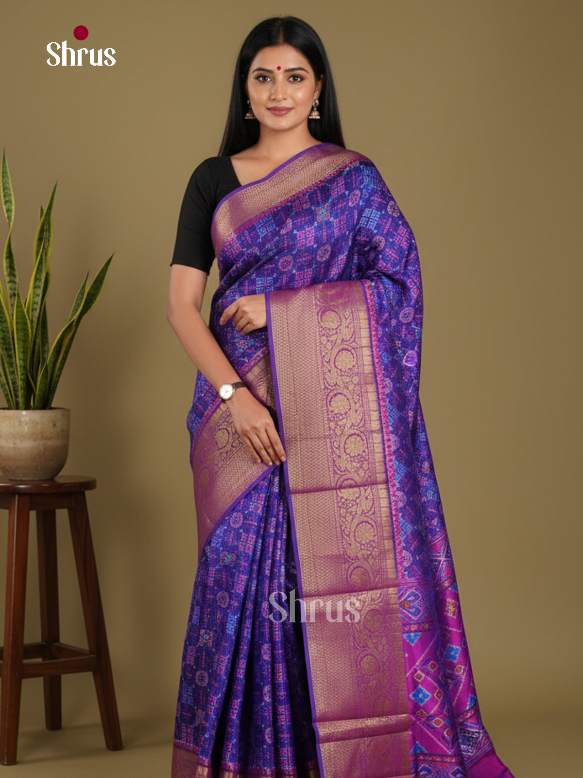 DKS21006 - Semi Patola Saree