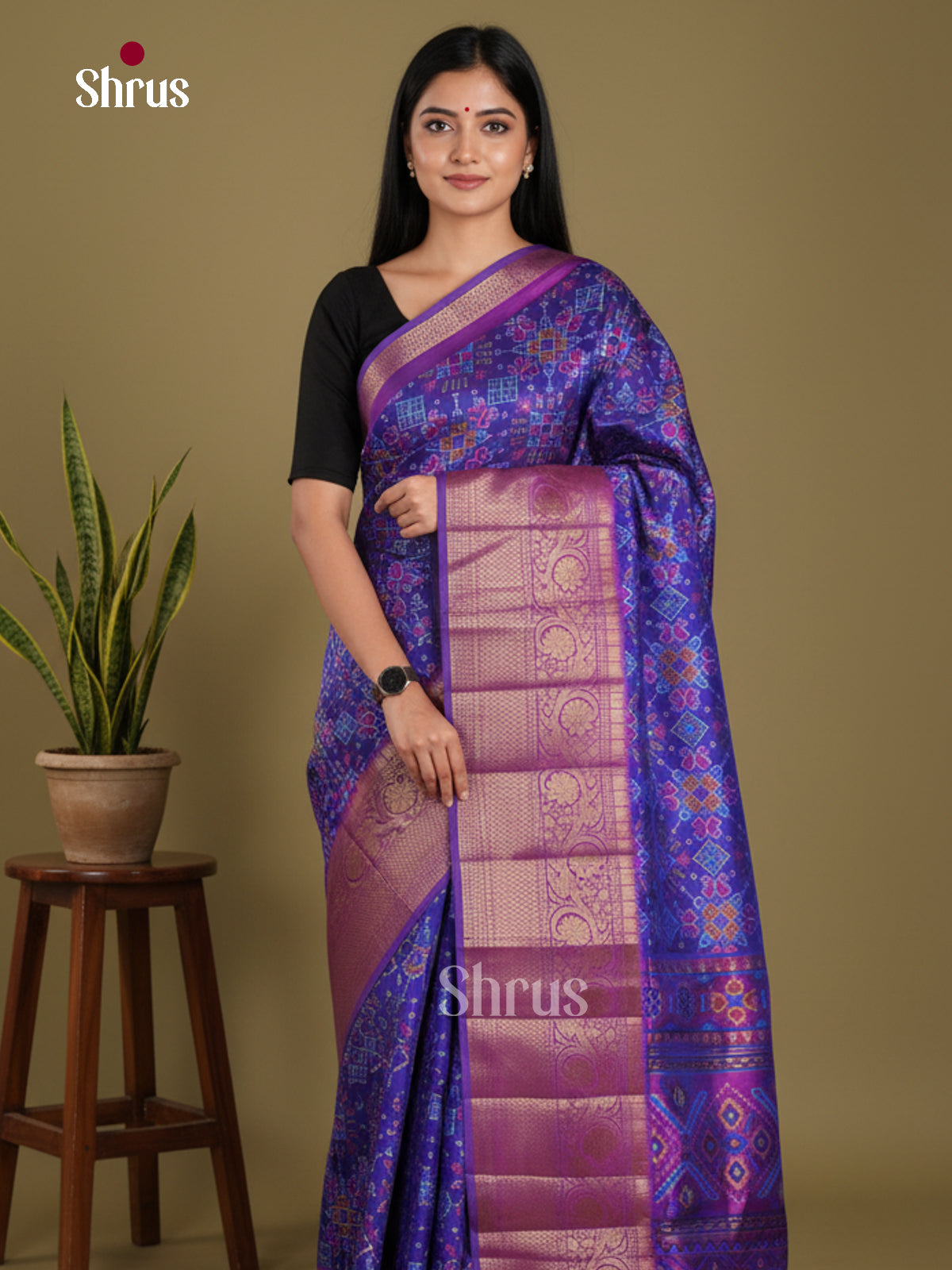 DKS21016 - Semi Patola Saree