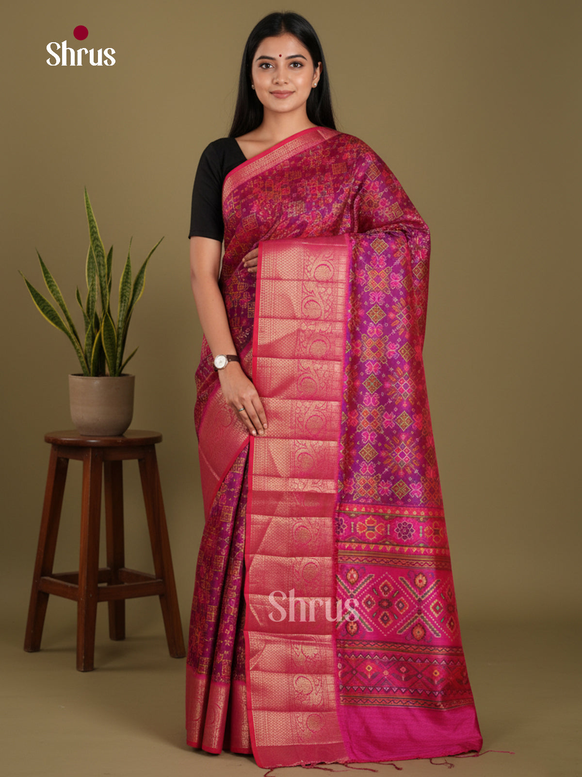 DKS21024 - Semi Patola Saree