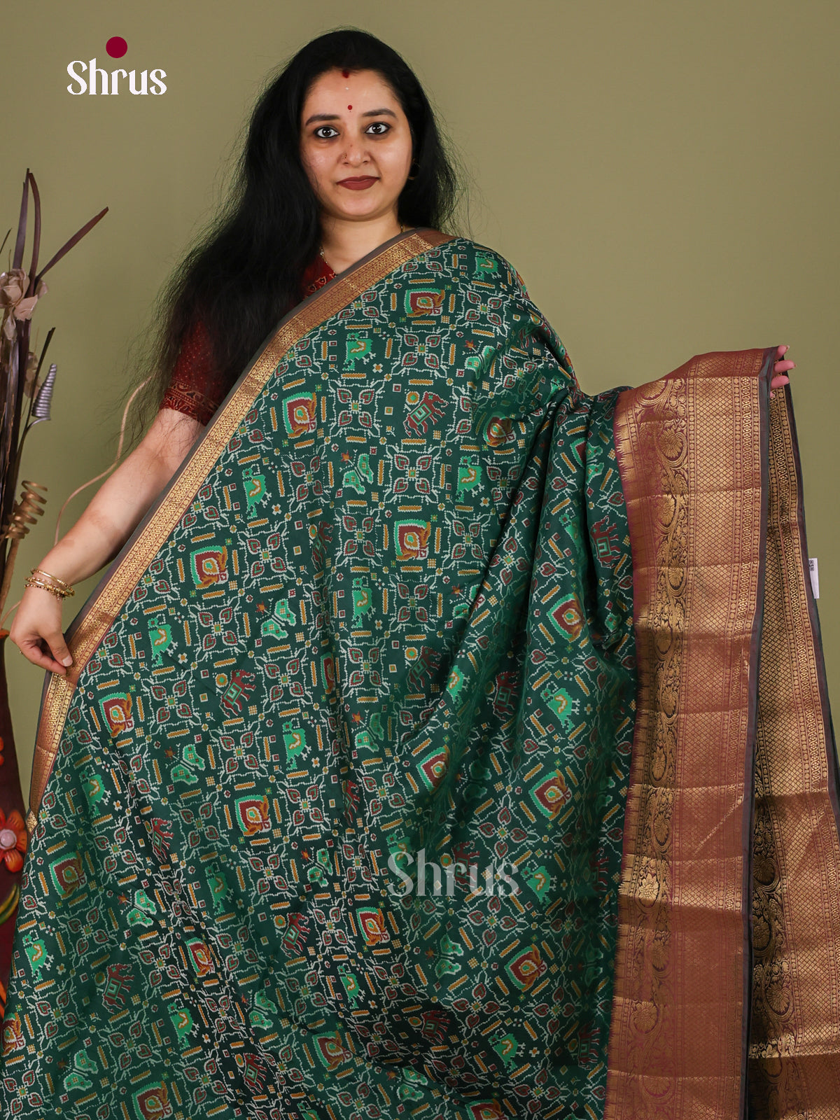 DKS21081 - Semi Patola Saree