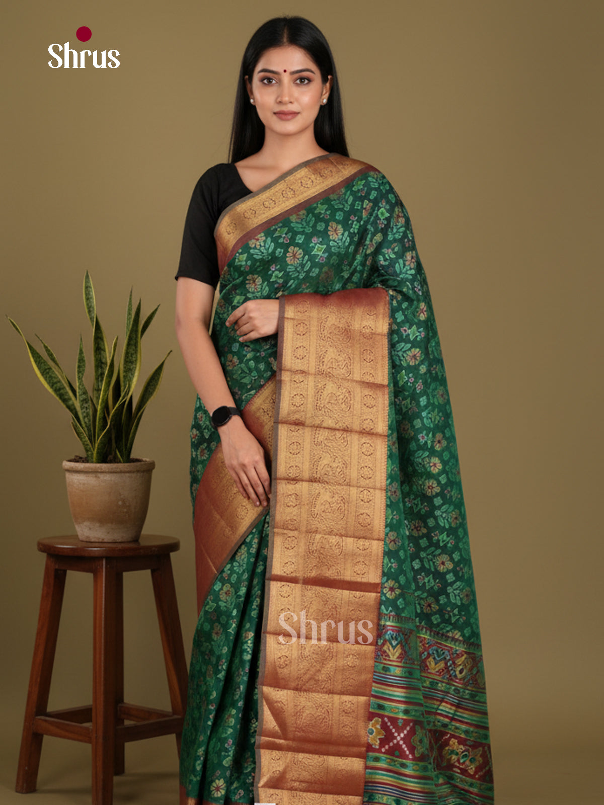 DKS21088 - Semi Patola Saree