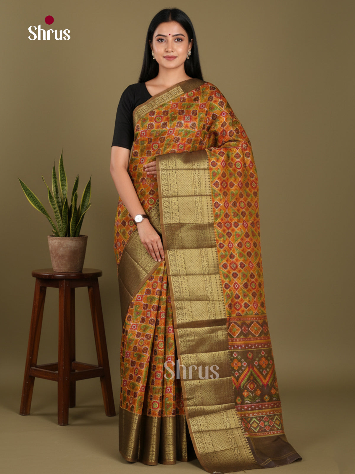 DKS21093 - Semi Patola Saree