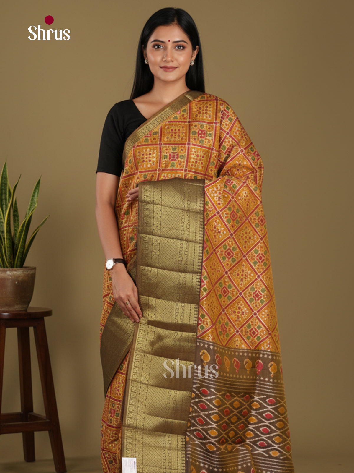 Mustard & Chutney Green- Semi Patola Saree