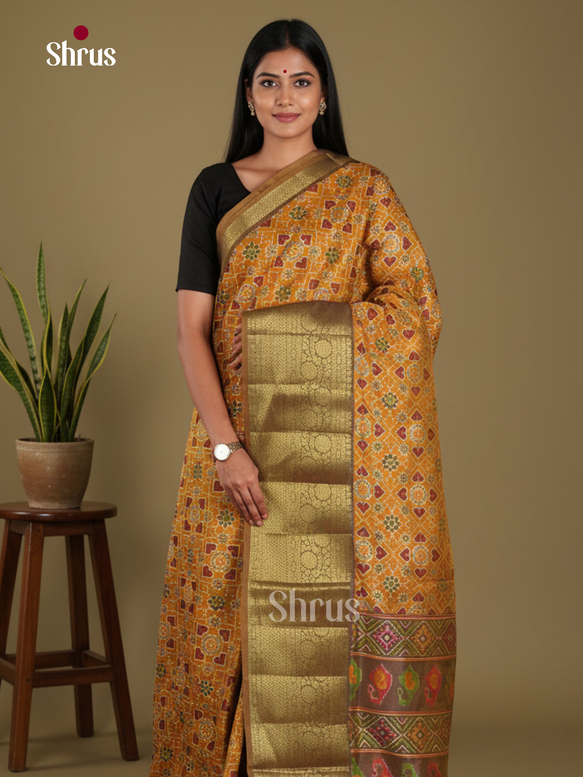 Mustard & Chutney Green - Semi Patola Saree