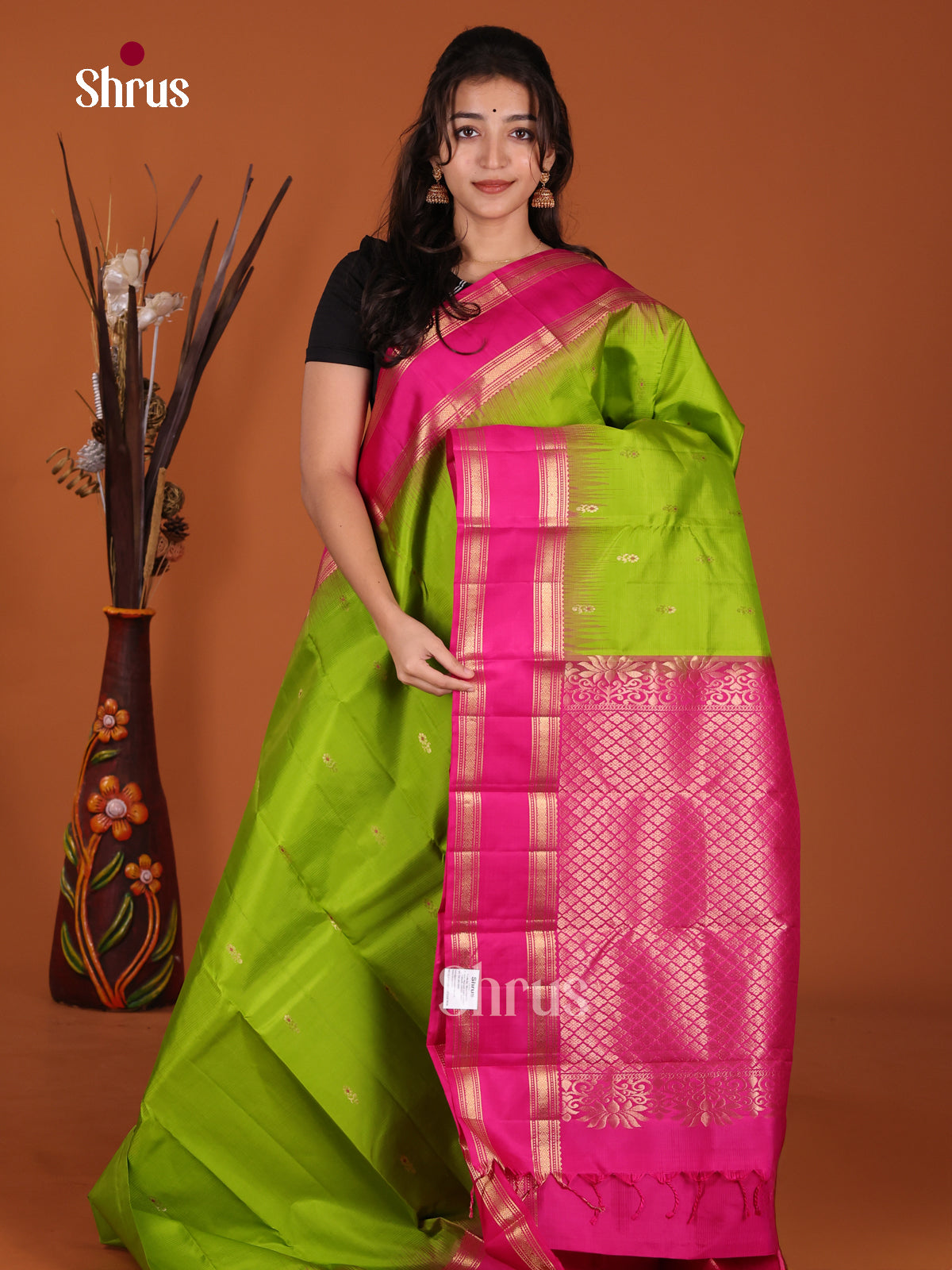 DKS22255 - Kanchipuram Rettapet Saree - Shop on Shrus.com