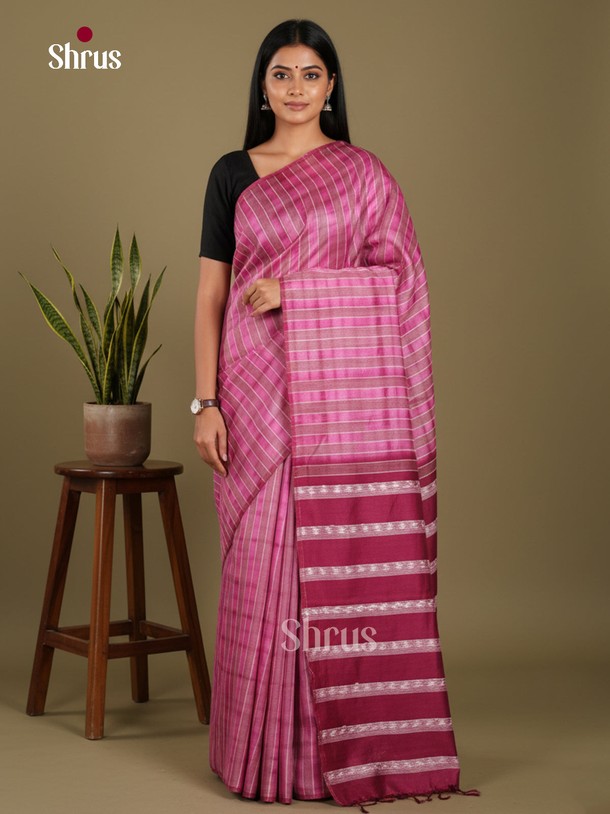 Pink & Maroon - Shibori Saree