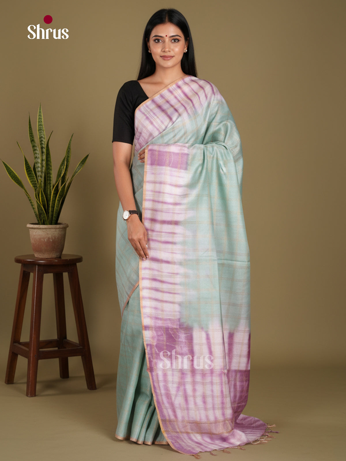 Teal & Cream - Shibori Saree