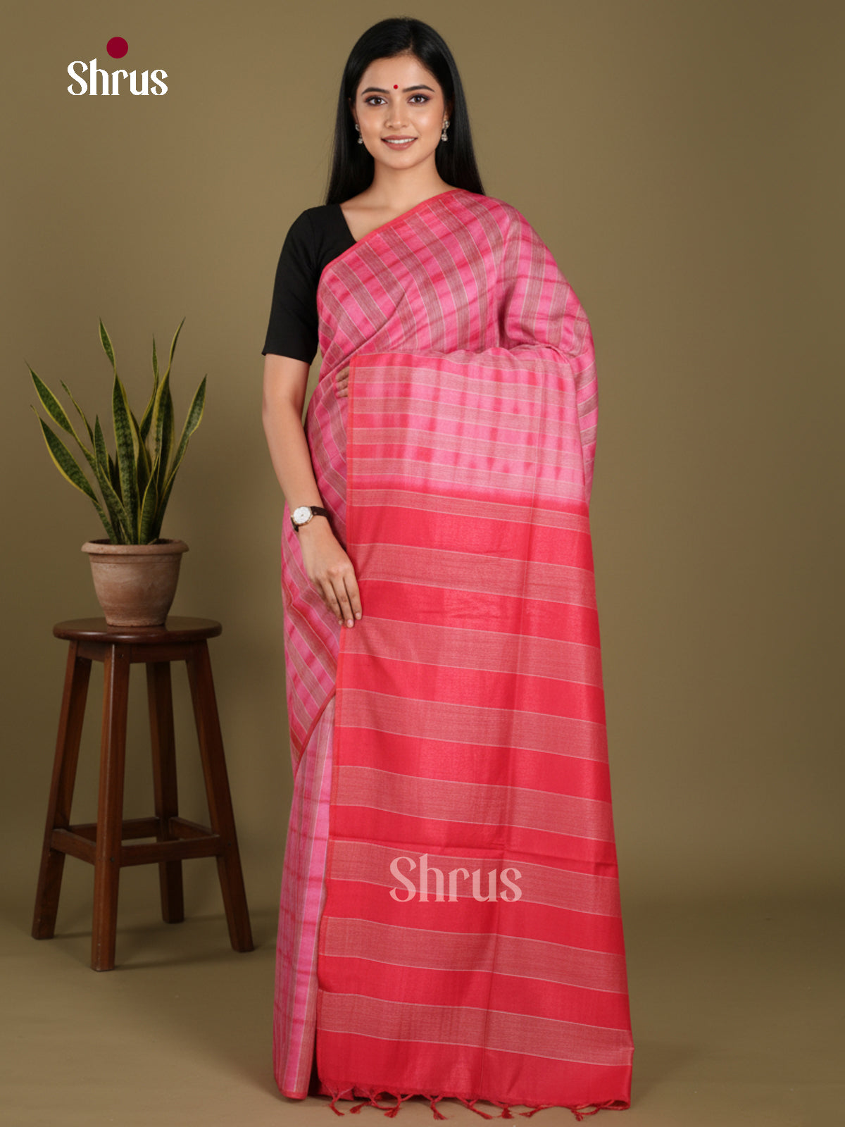 Pink & Red - Shibori Saree