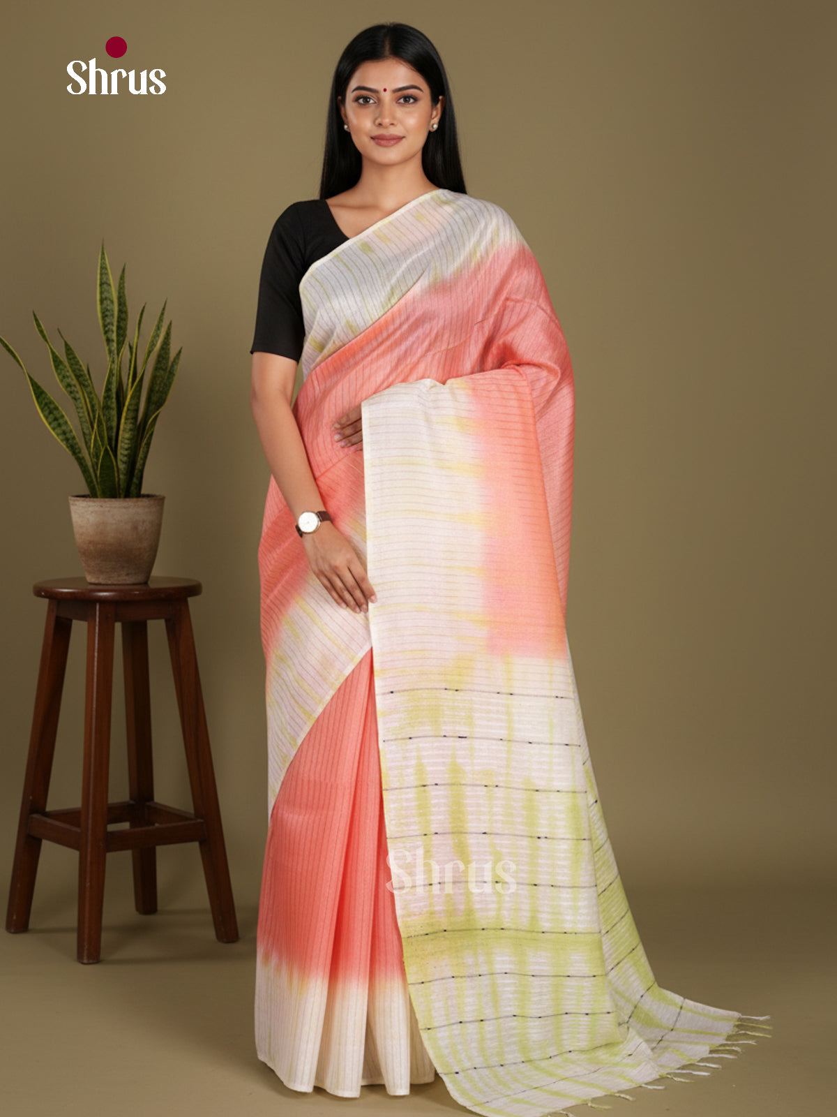 Peach & Cream - Shibori Saree