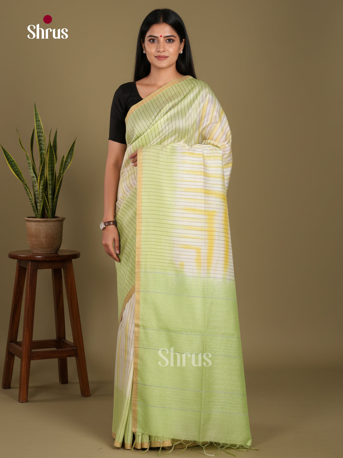 Cream & Light Green - Shibori Saree
