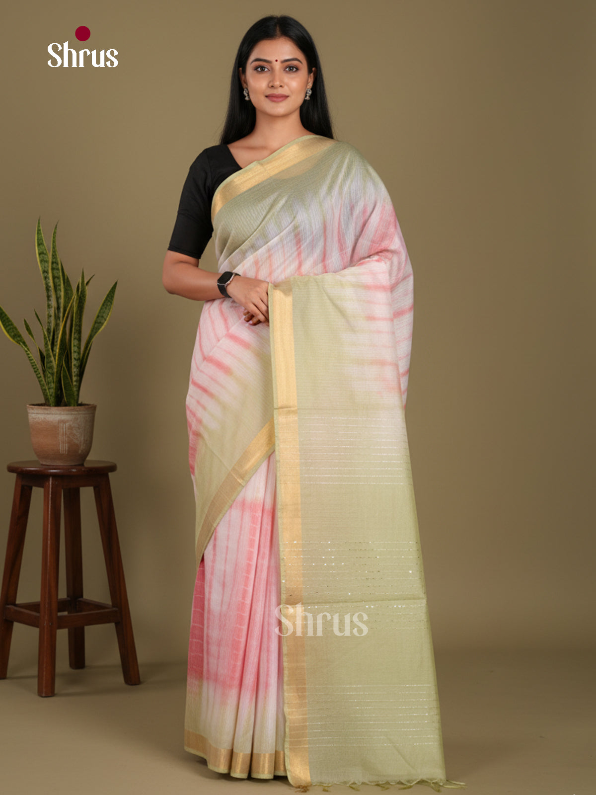 Cream & Elachi Green- Shibori Saree