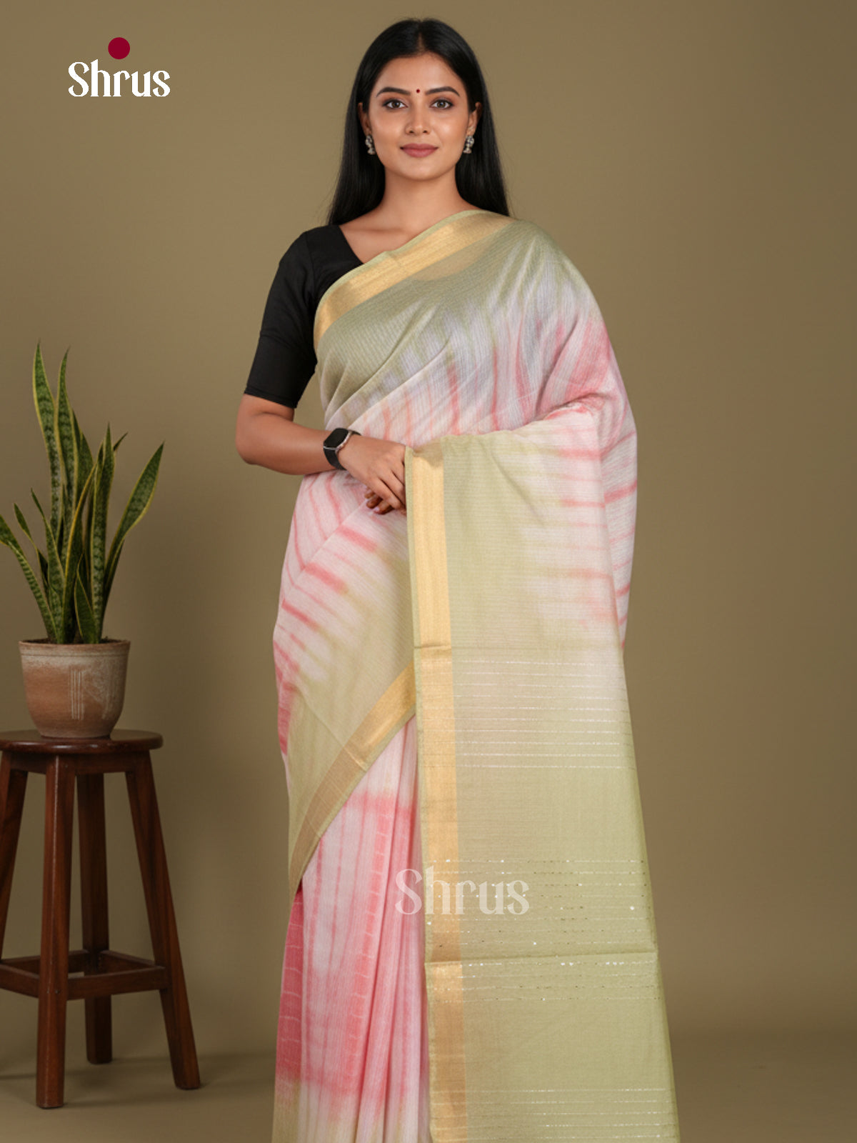 Cream & Elachi Green- Shibori Saree