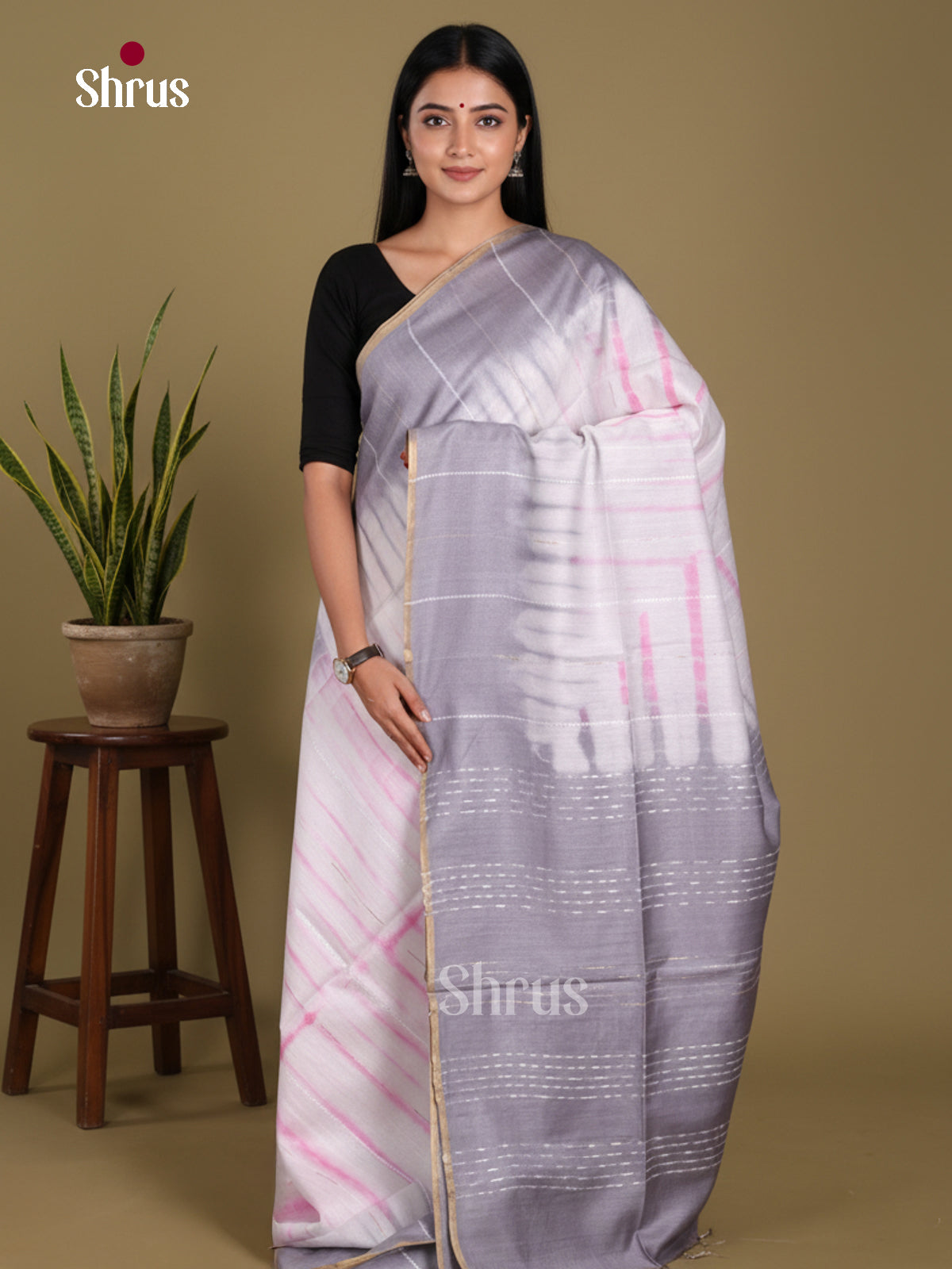 DKS22379 - Shibori Saree - Shop on Shrus.com