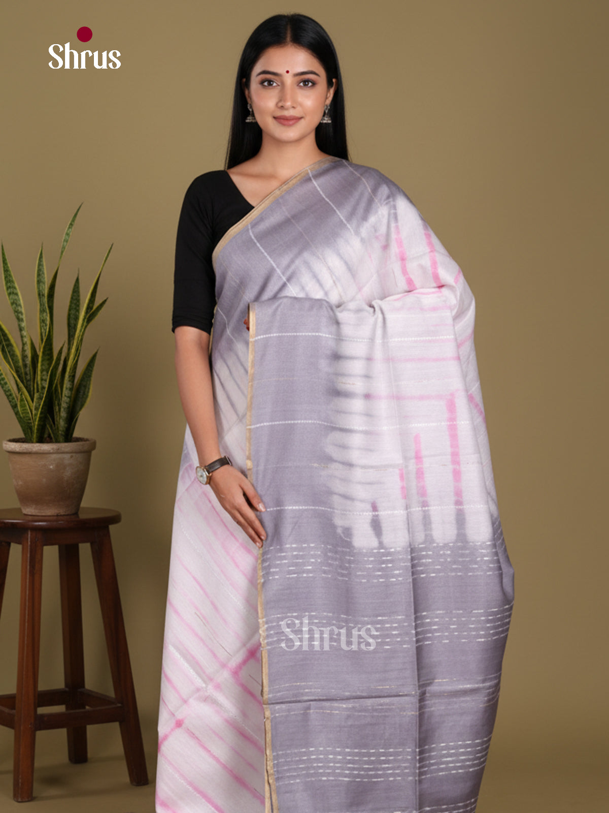 DKS22379 - Shibori Saree - Shop on Shrus.com