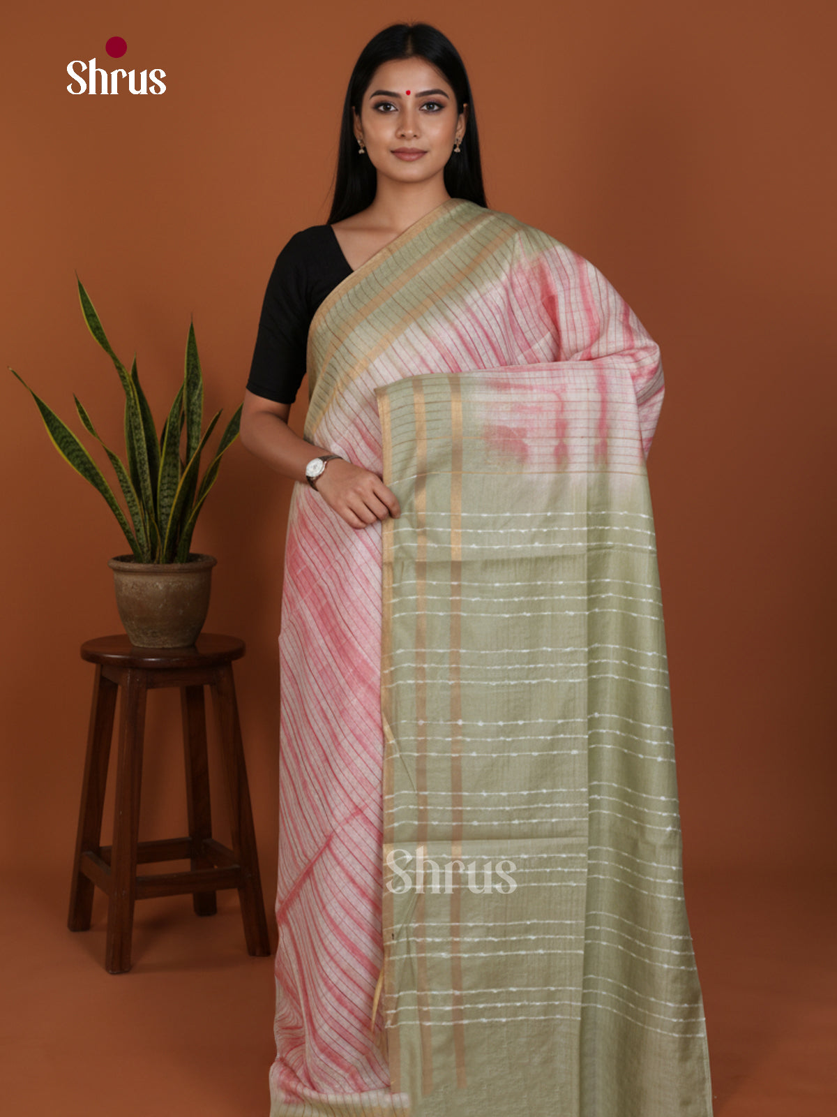 DKS22403 - Shibori Saree - Shop on Shrus.com