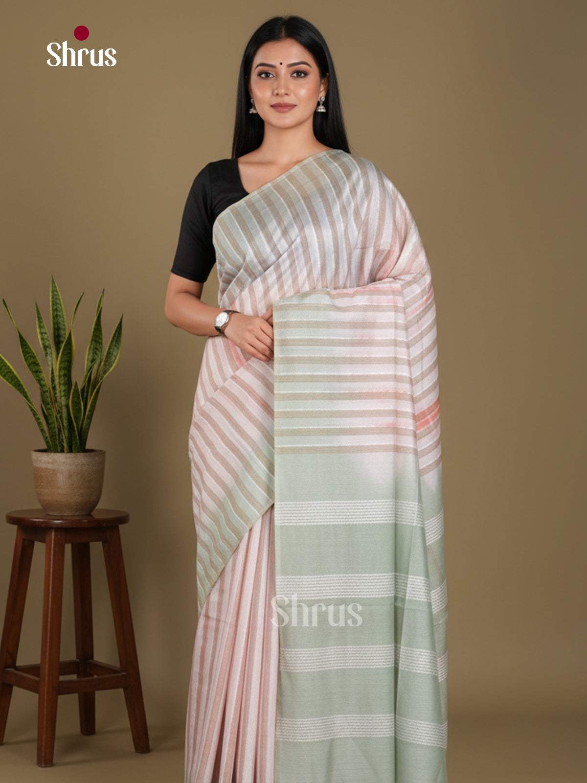 Cream & Grey- Shibori Saree