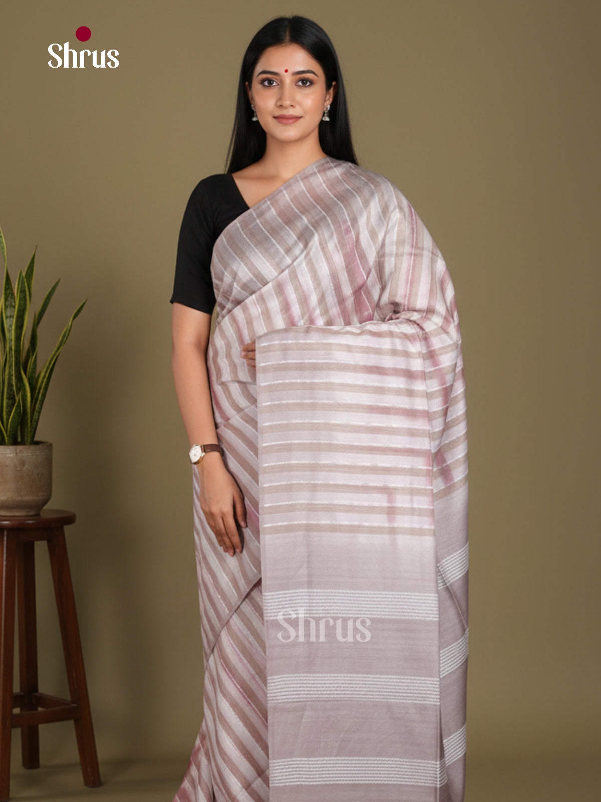 DKS22427 - Shibori Saree - Shop on Shrus.com