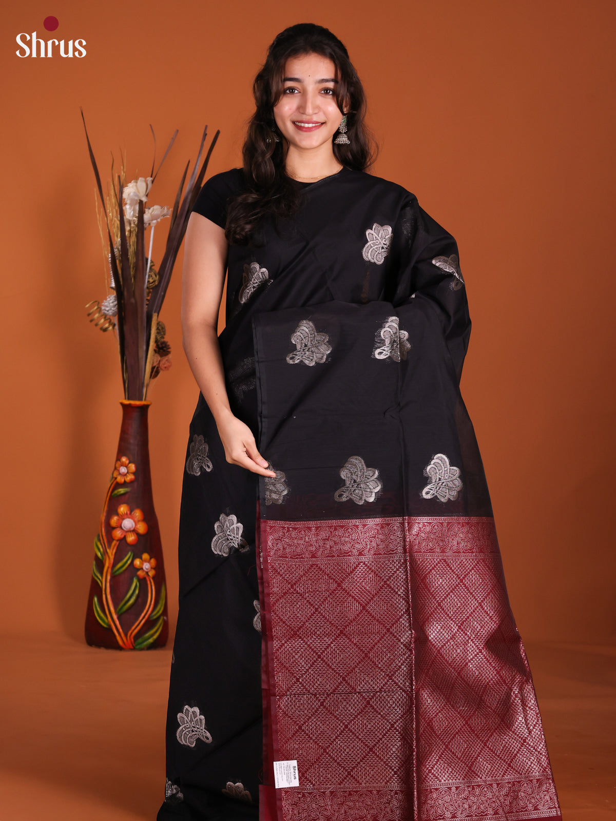 Black & Maroon - Semi Silkcotton Saree -DKS26459 - Shop on Shrus.com