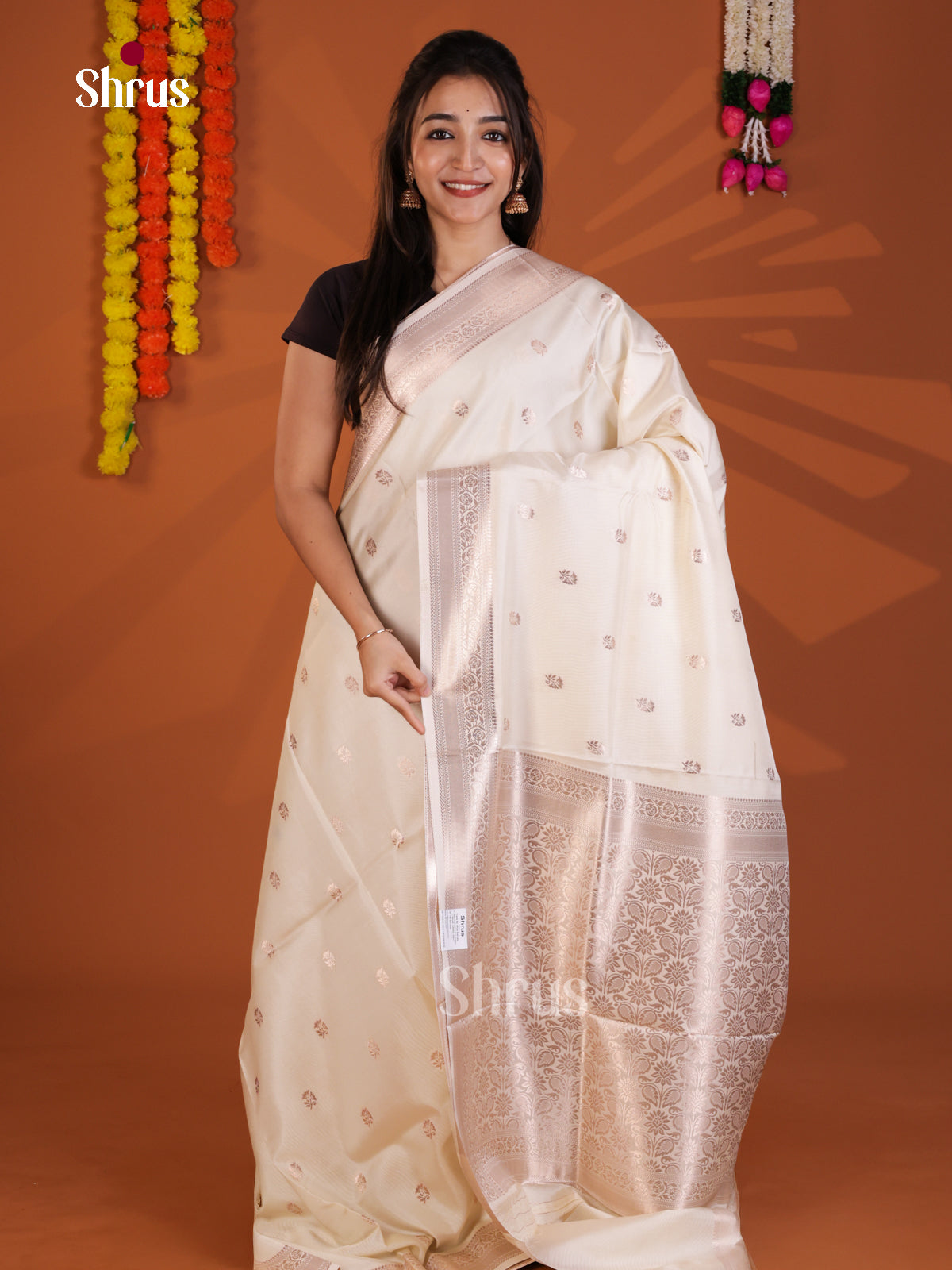 DKS27038 - Semi Chiniya Saree