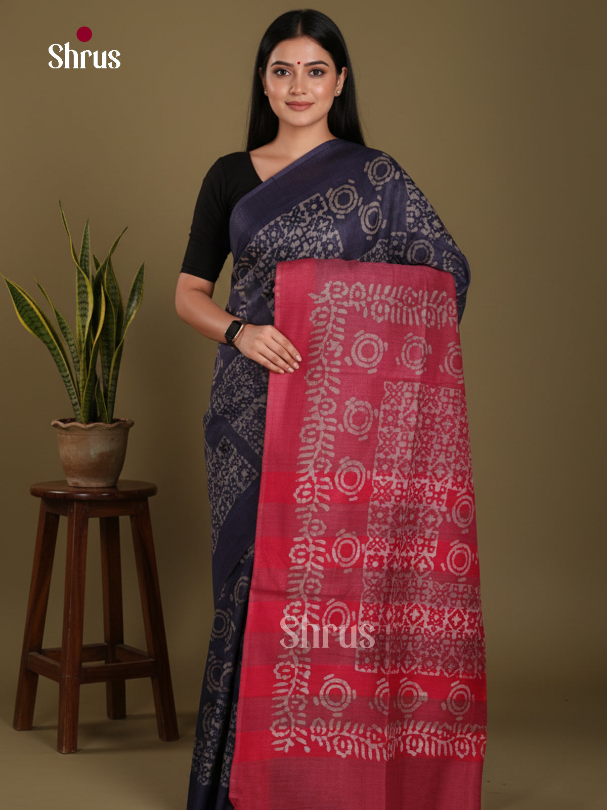 Blue & Red - Bhatik Saree