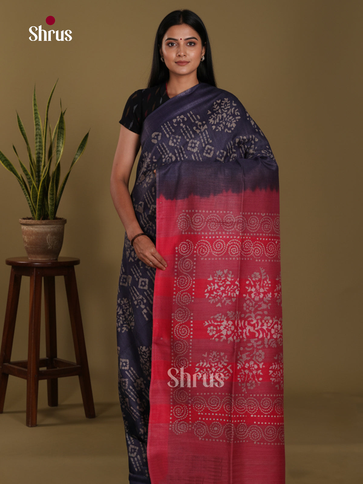 Blue & Red - Bhatik Saree