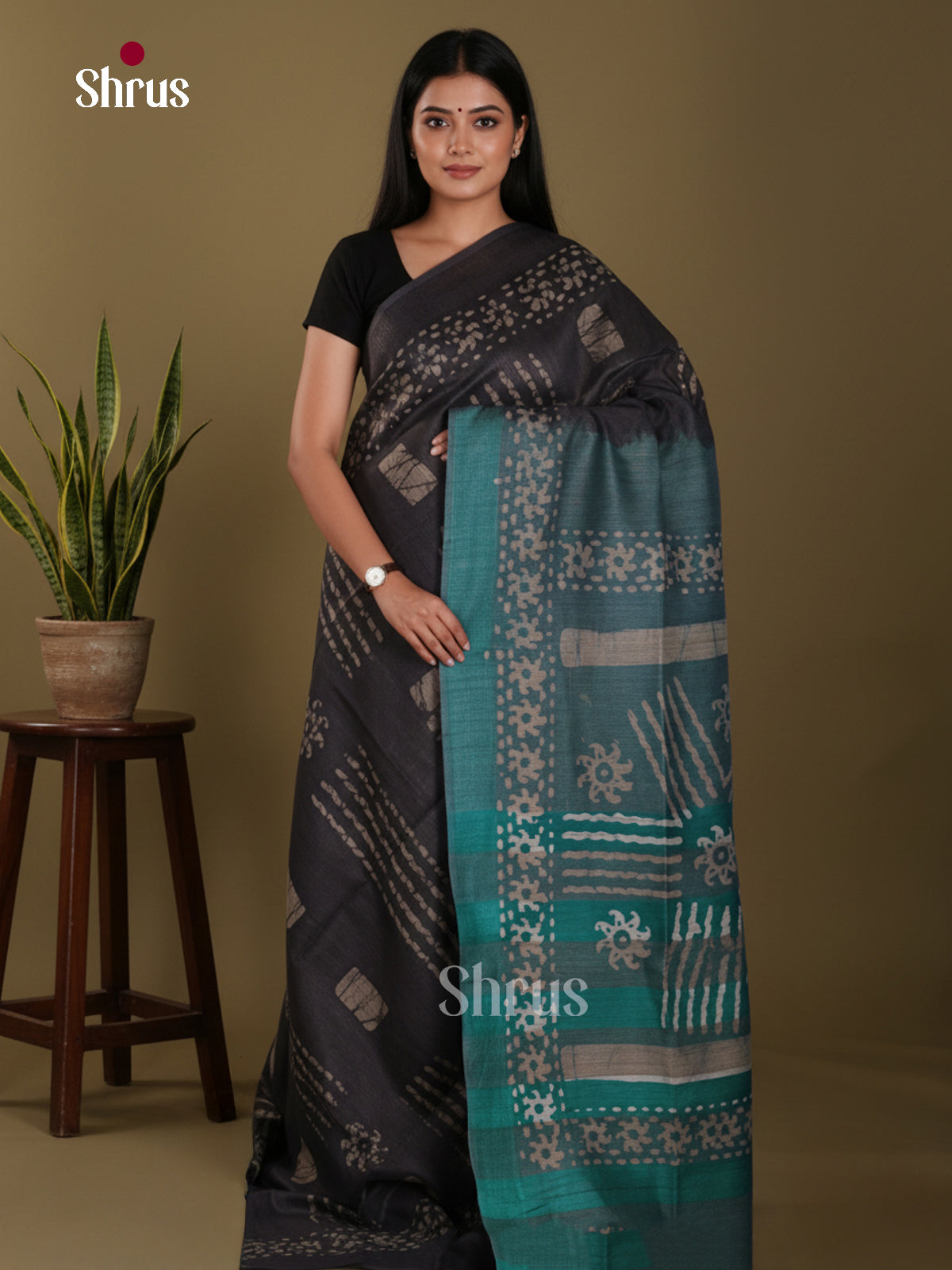 DLS01140 - Bhatik Saree