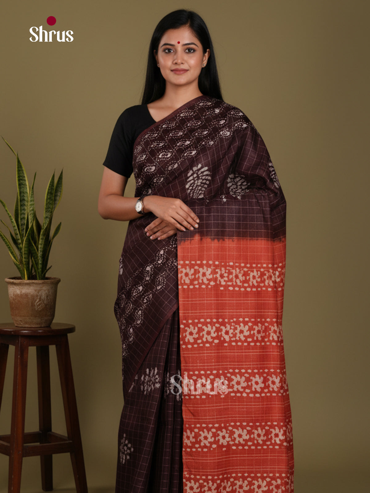 Brown & Brick- Bhatik Saree