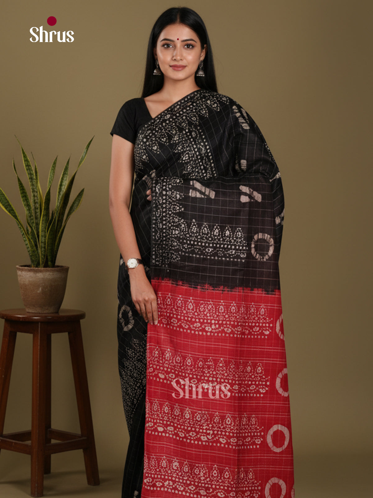 Black & Red - Bhatik Saree
