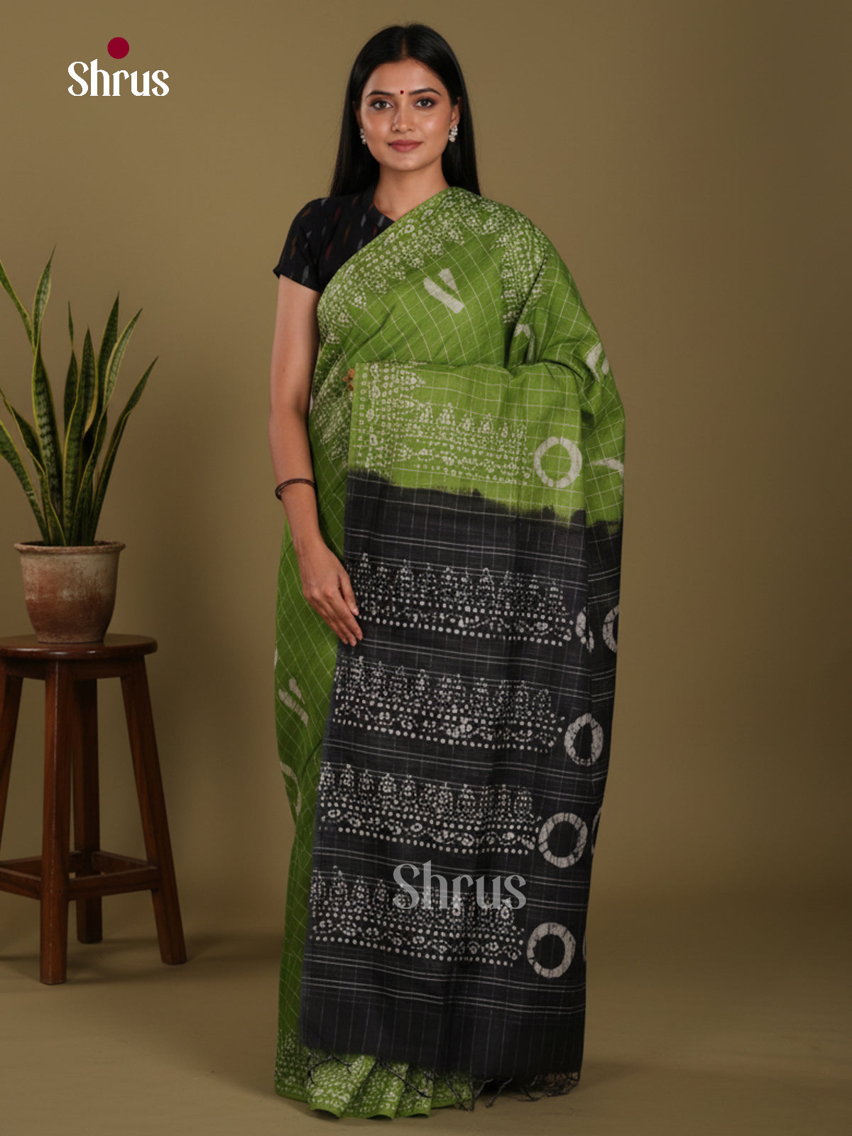 green & Black - Bhatik Saree