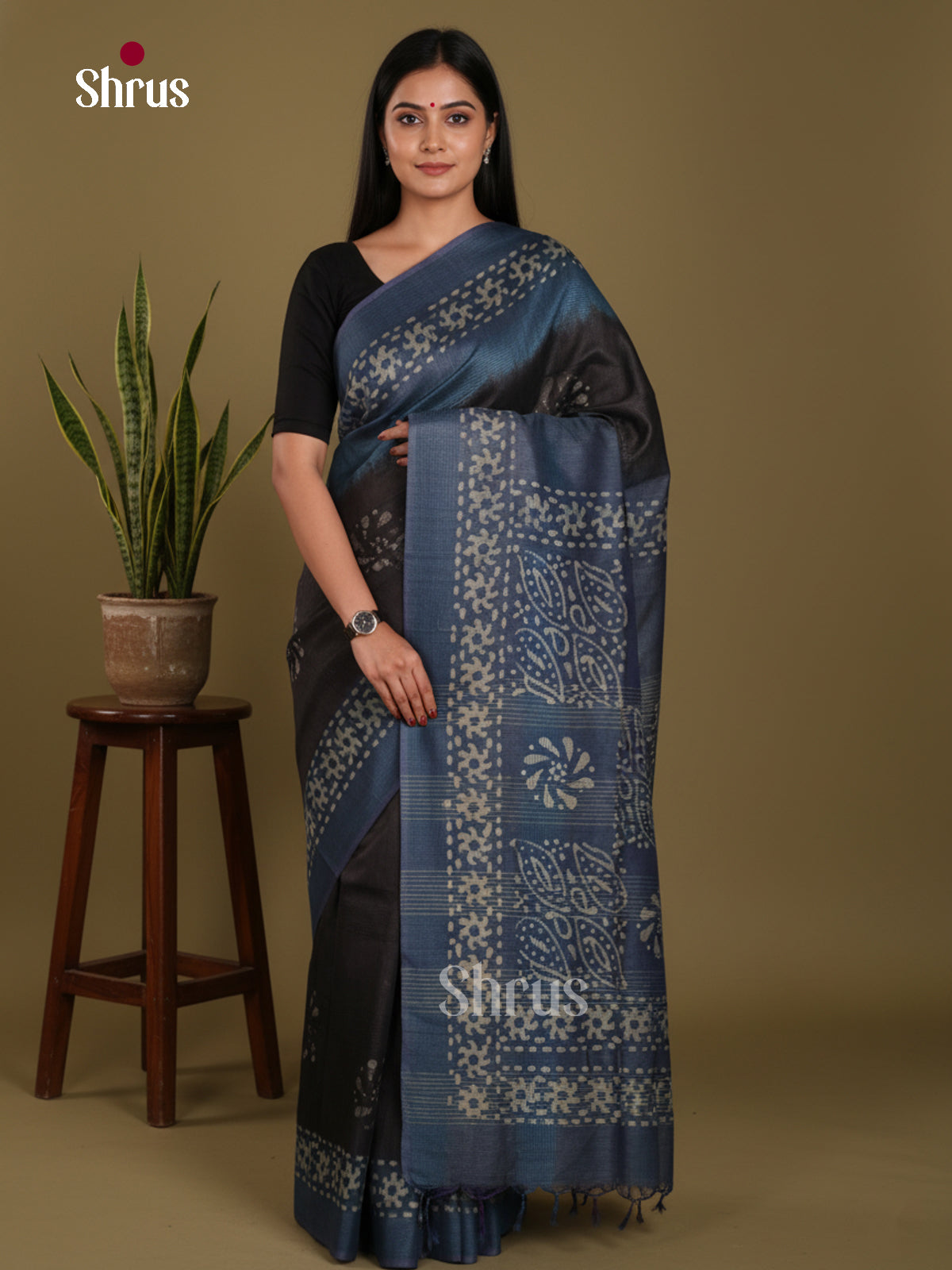 Black & blue - Bhatik Saree