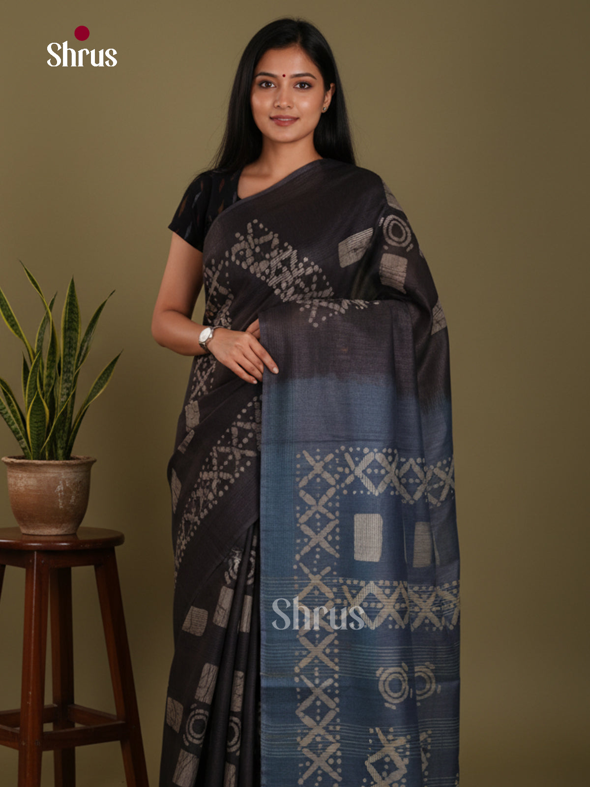 Black & Blue - Bhatik Saree
