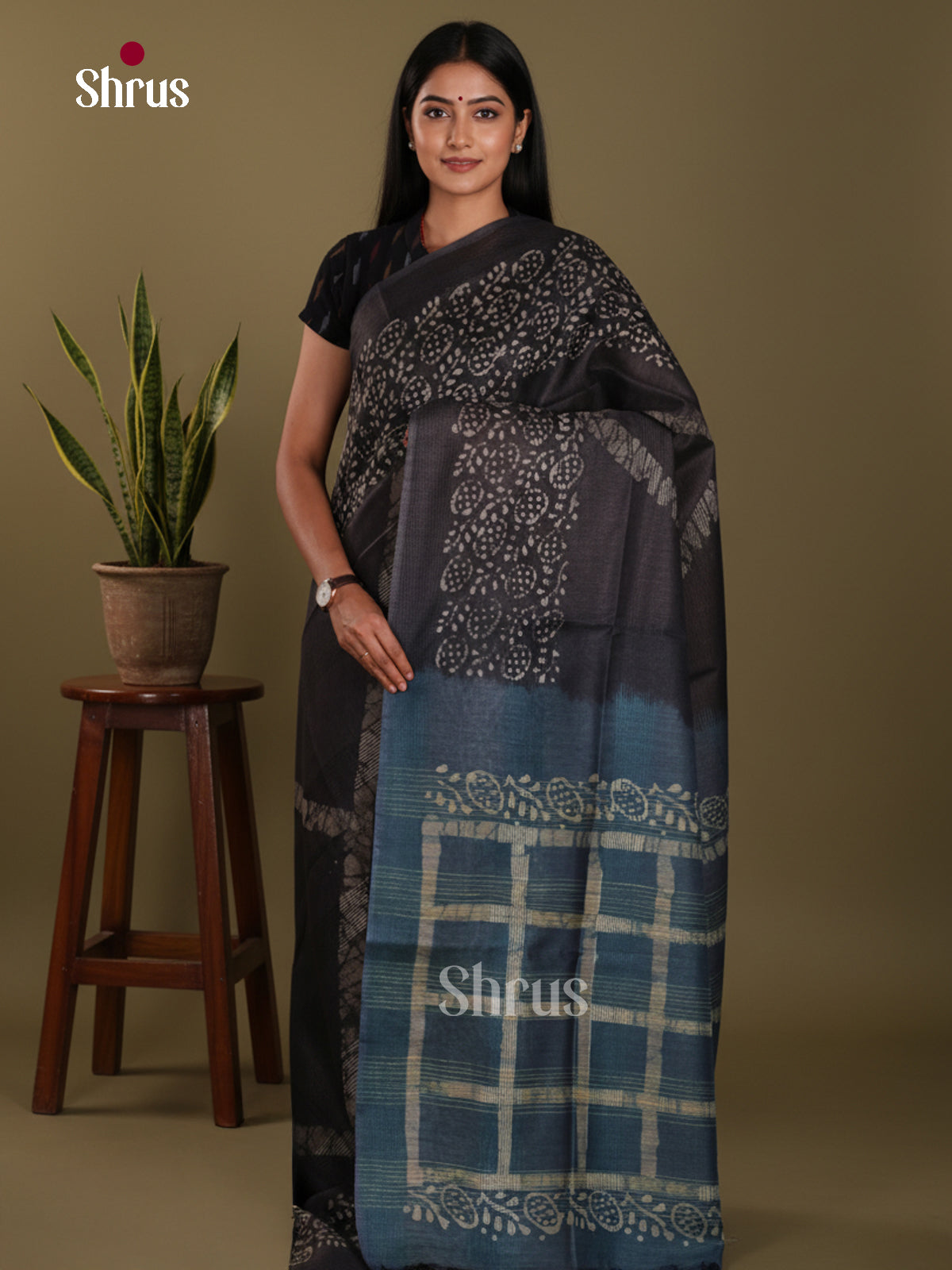 Black & Blue - Bhatik Saree