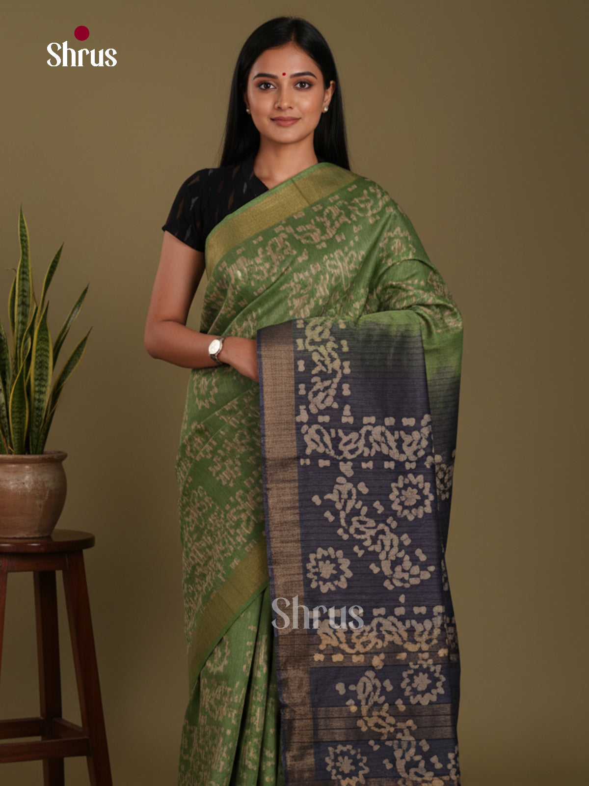 Green & Black- Bhatik Saree