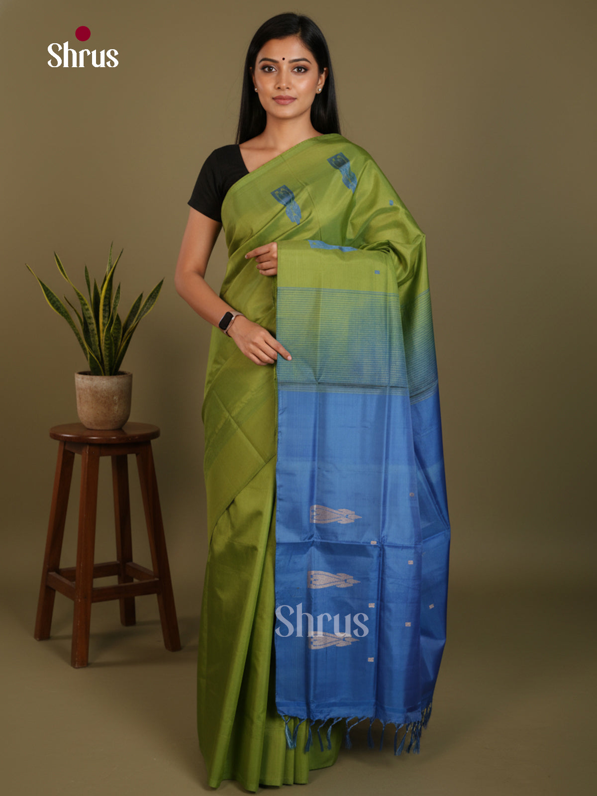 DLS04125 - Banana Pith without blouse Saree