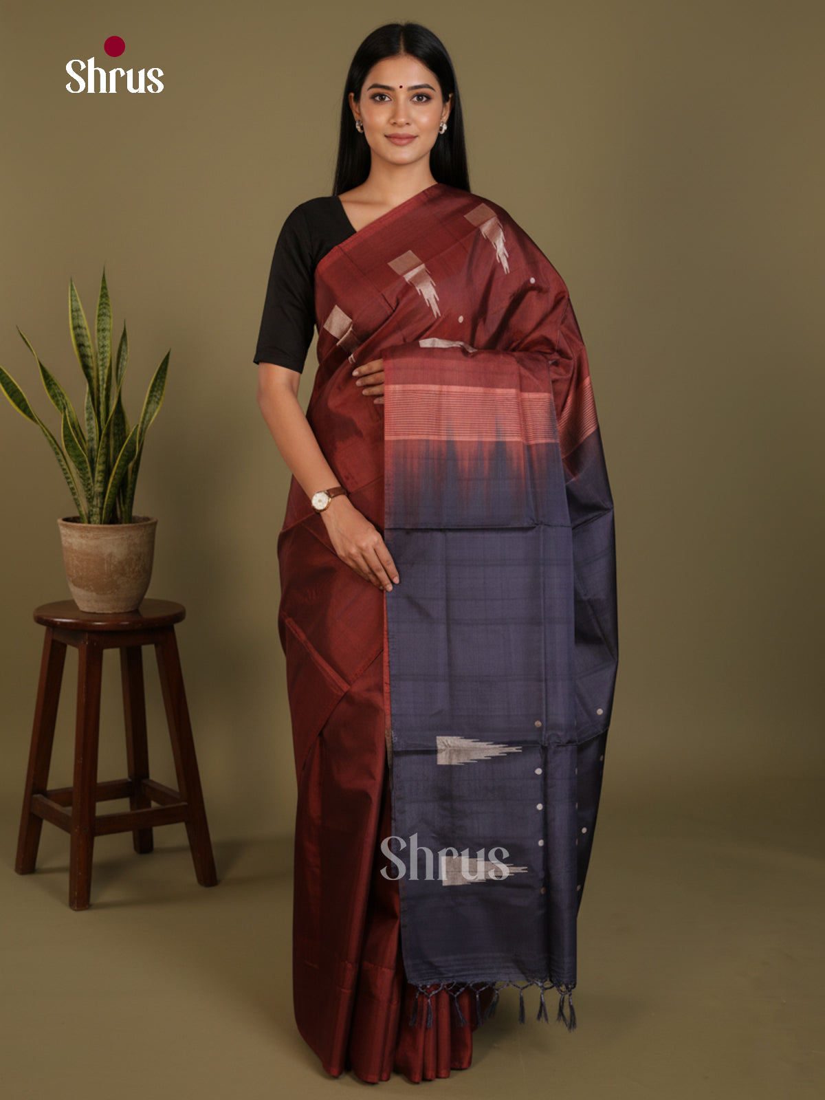 DLS04131 - Banana Pith without blouse Saree