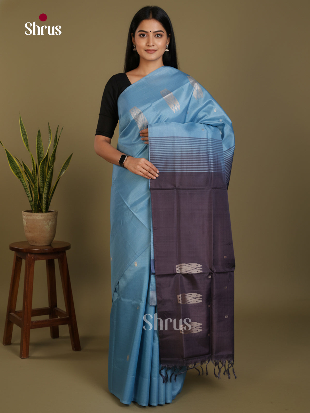 DLS04136 - Banana Pith without blouse Saree
