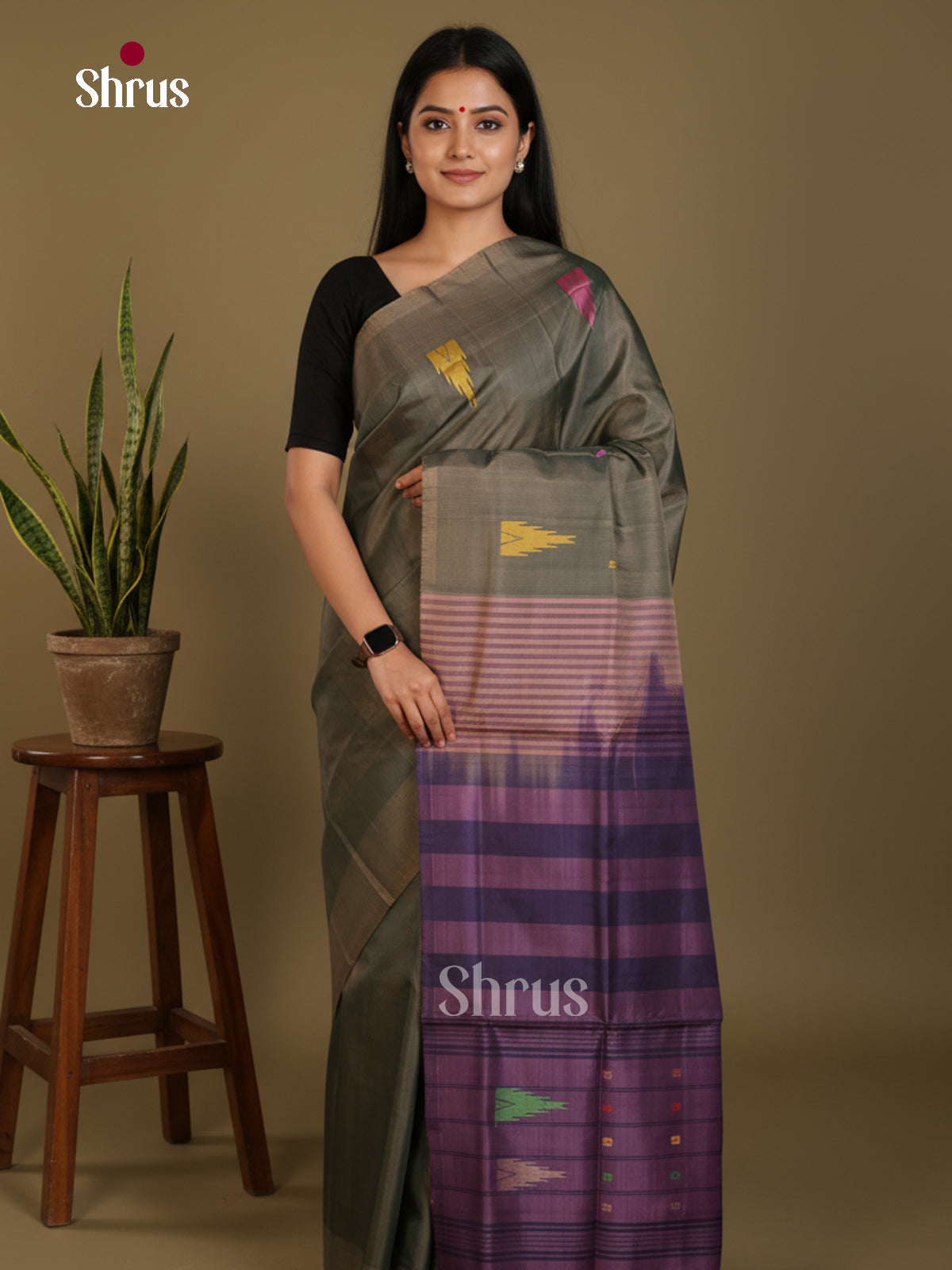 DLS04137 - Banana Pith without blouse Saree