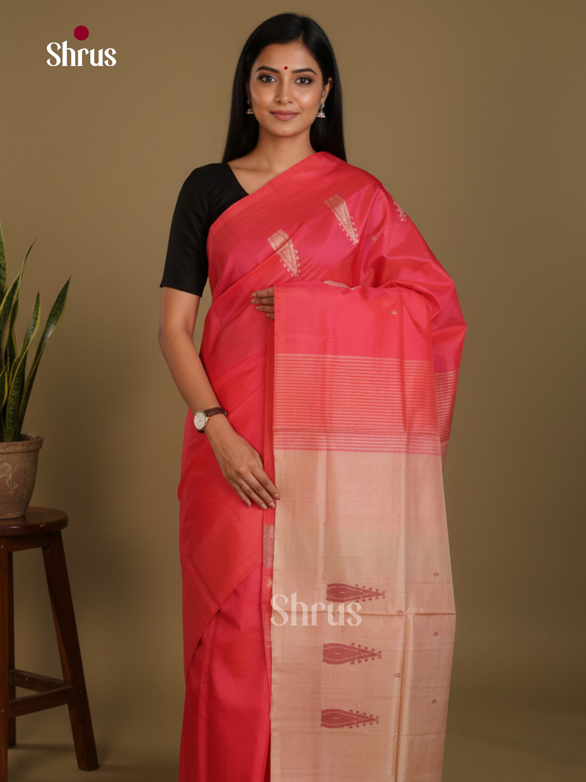 DLS04148 - Banana Pith without blouse Saree - Shop on Shrus.com